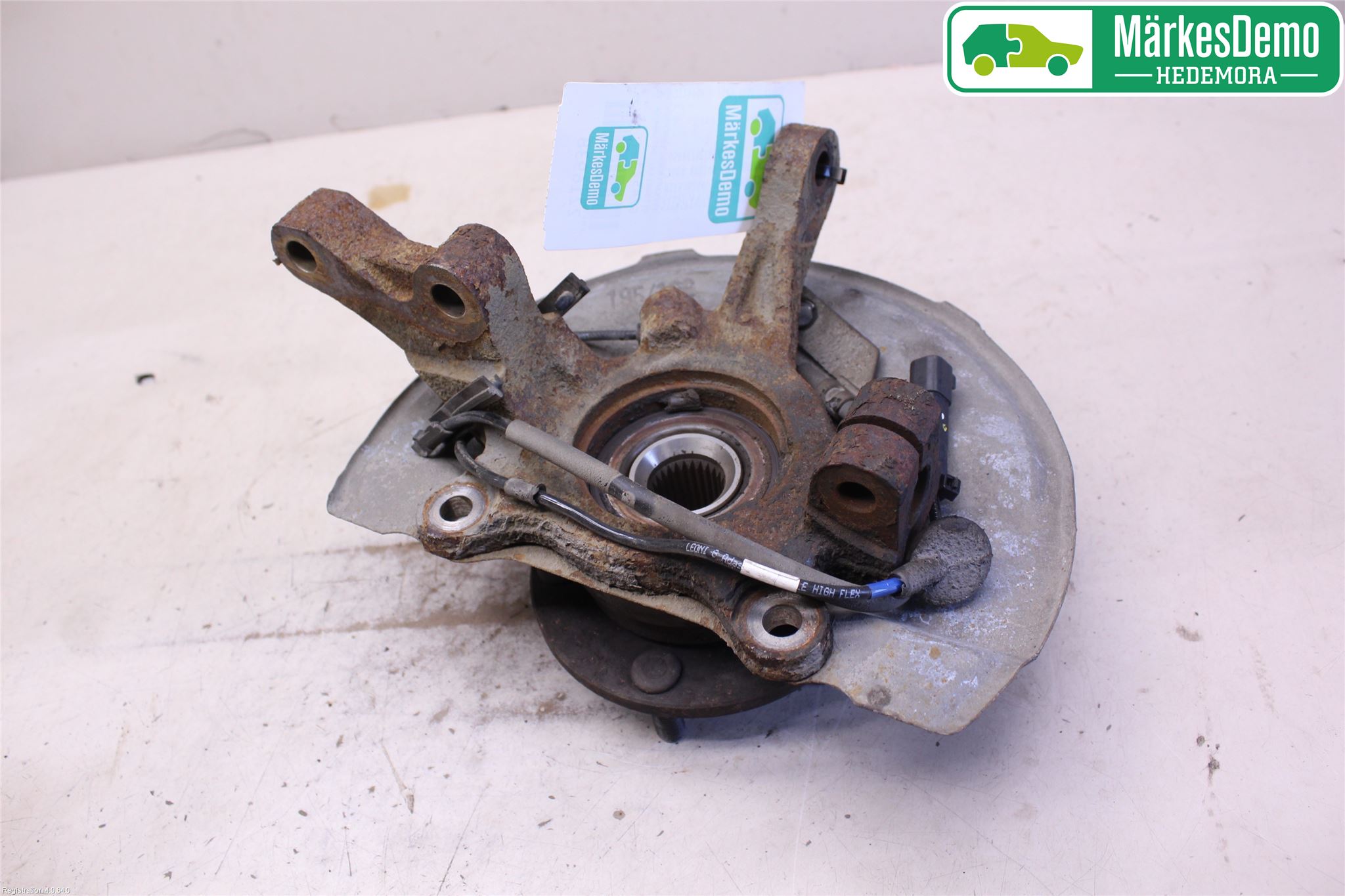 Mitsubishi OUTLANDER 13-21 Spindel Hf