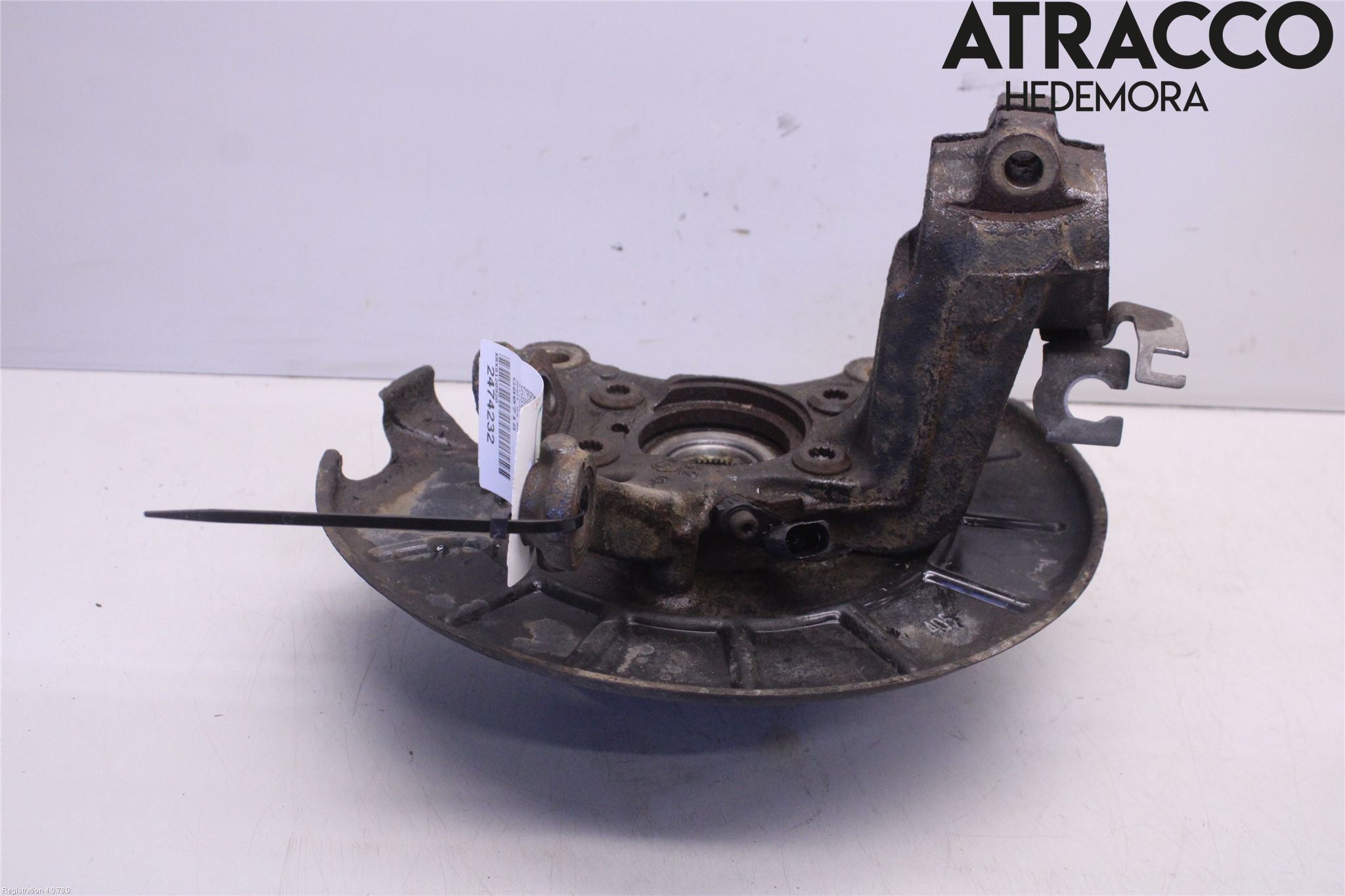Audi Q3 8U 12-18 Spindel Hf