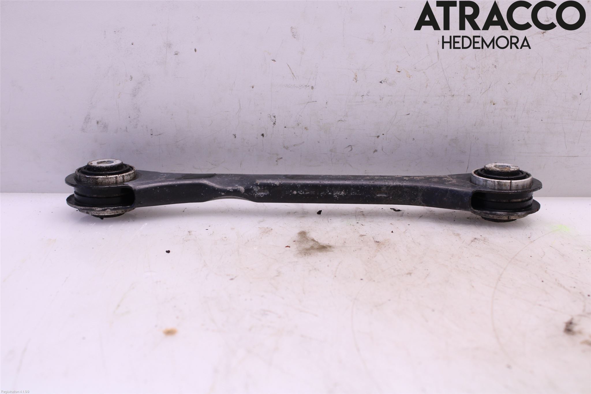 Audi A4 12-15 Bærearm Bak Høyre Øvre