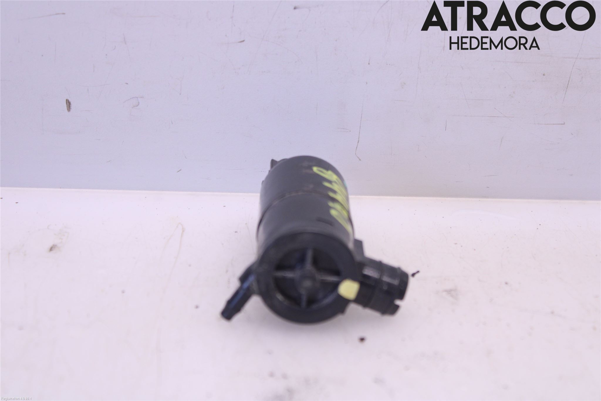 Nissan X-TRAIL 14-21 Spylerpumpe Bakluke