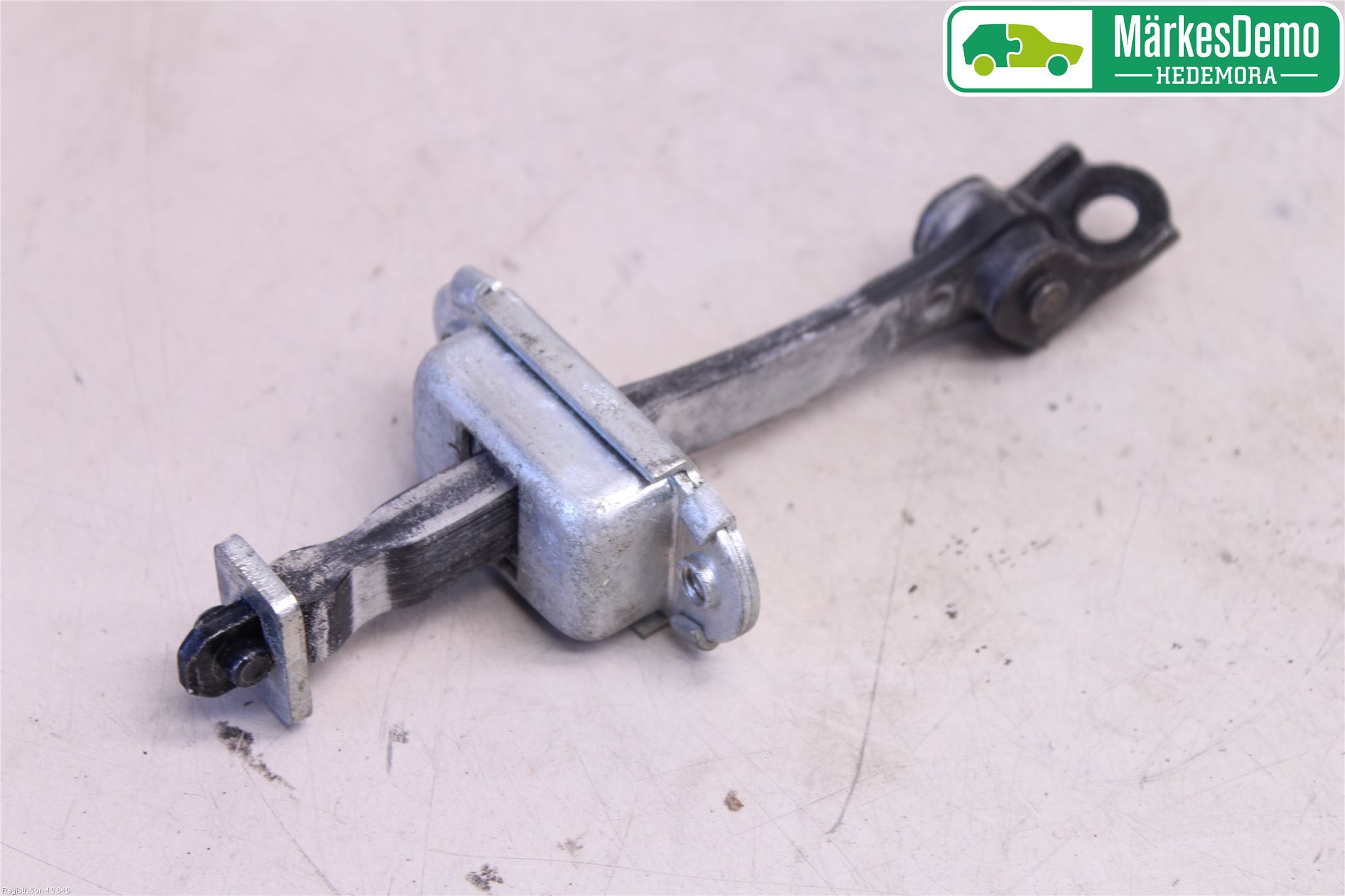 Nissan QASHQAI   07-10 Dørstopper
