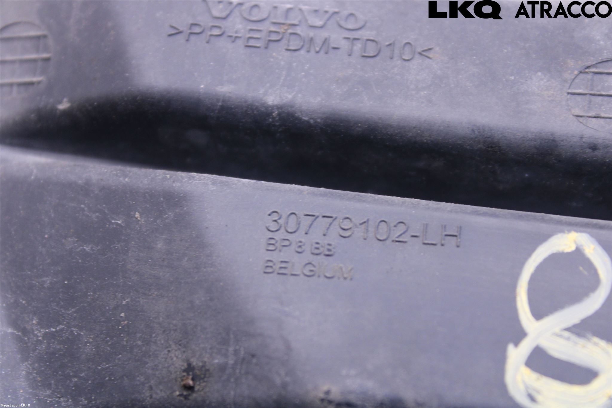 Volvo V50 08-12 Frontlykt Kurve-Tåkelys Ramme