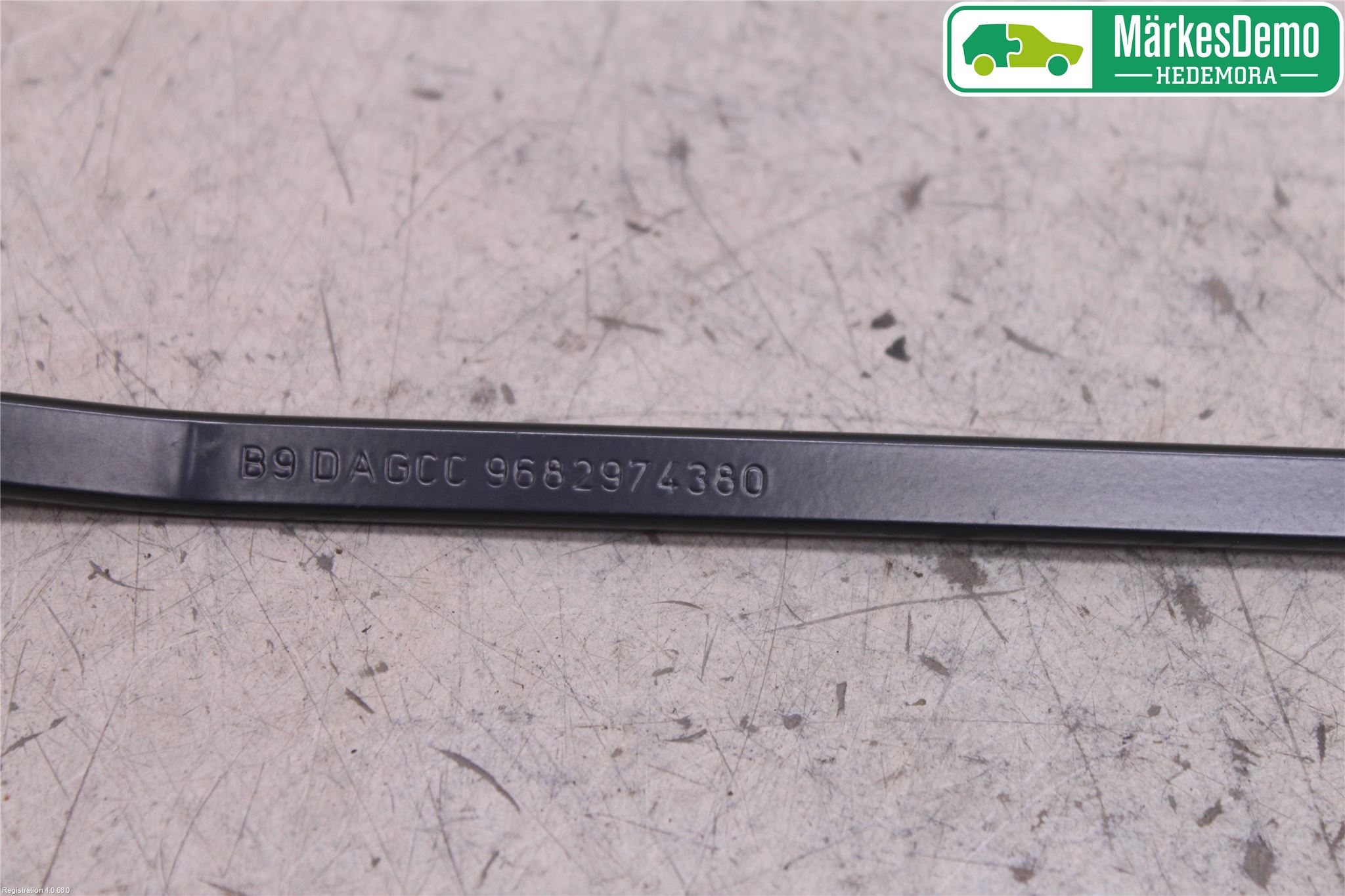 Citroen BERLINGO 08-18 Viskerarm-Armer Frontrute