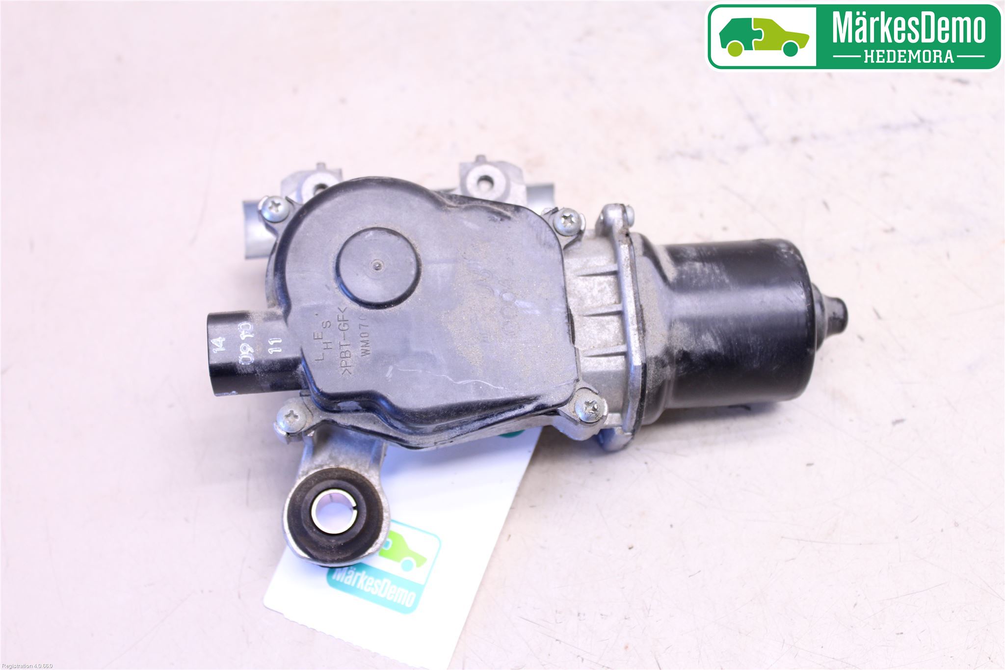 Nissan X-TRAIL 14-21 Viskermotor Frontrute