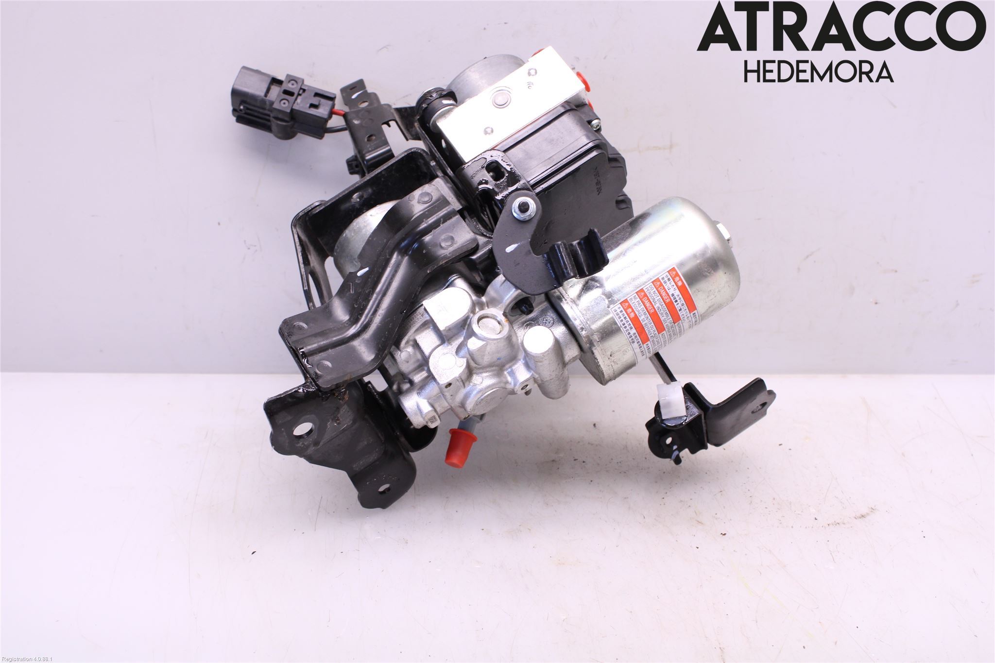 Toyota COROLLA 19- Abs Hydraulikkaggregat