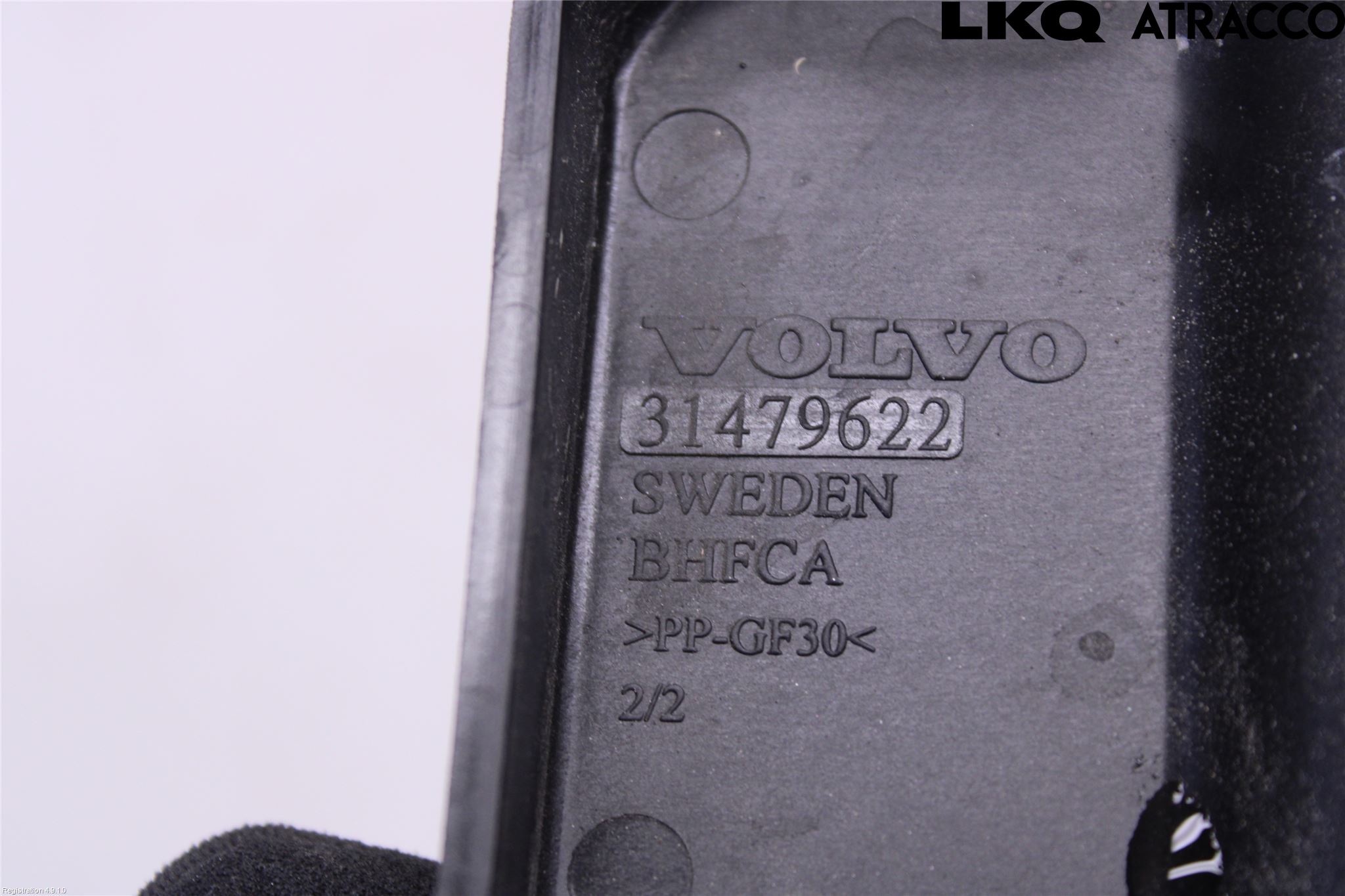 Volvo V90 17->> Batterikasse - Feste - Holder