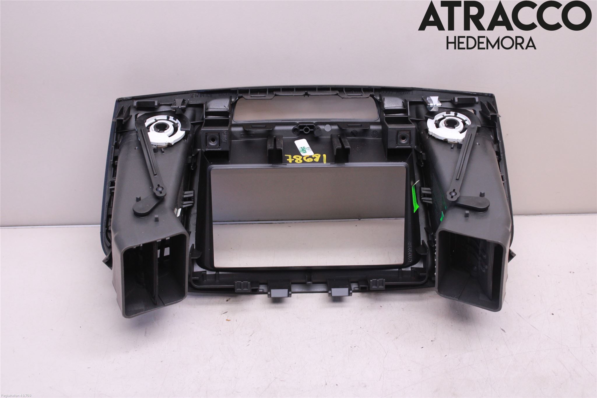 Opel INSIGNIA 09-16 Innr Radio Ramme