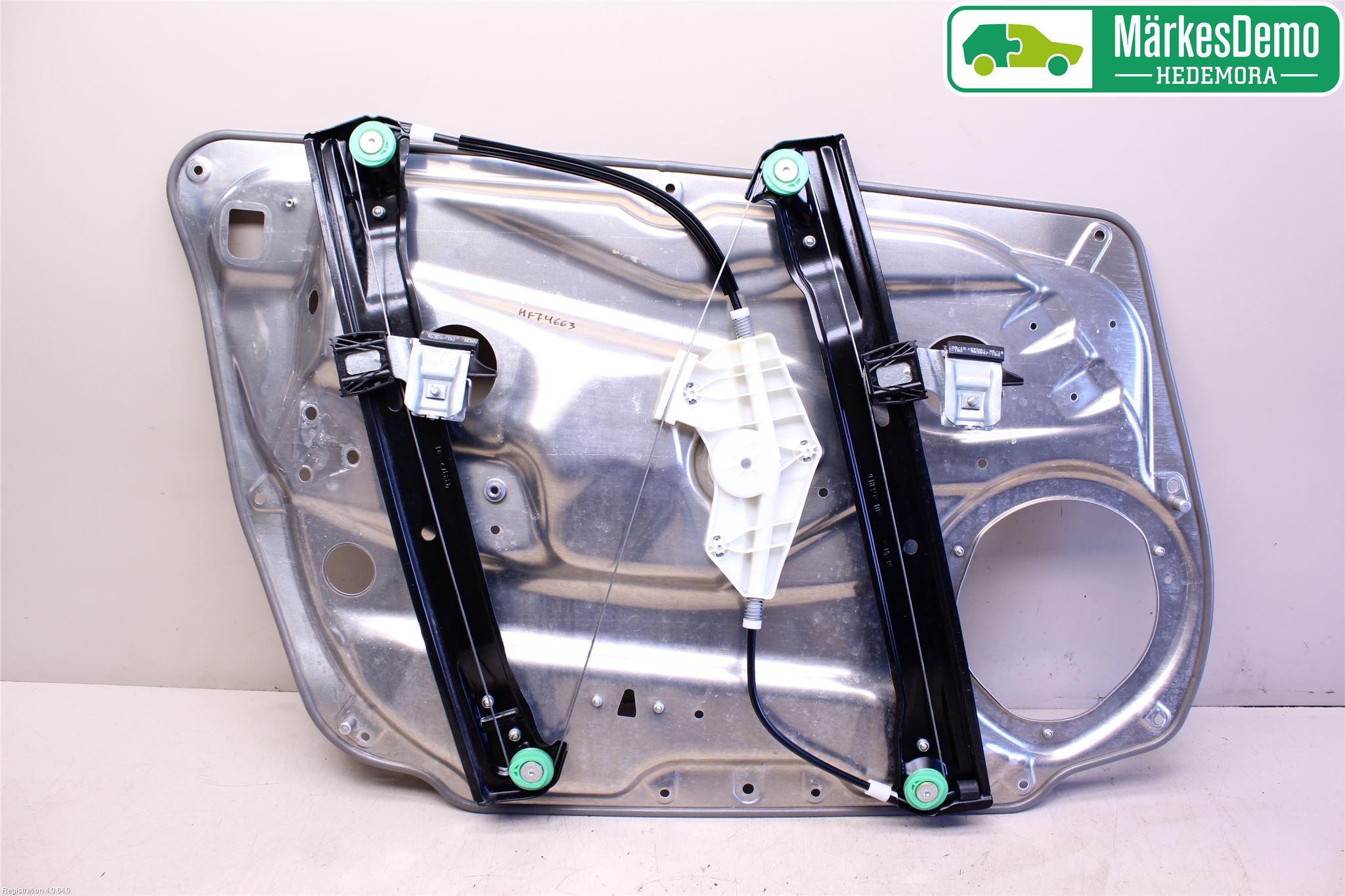 Mercedes-Benz MB E-KLASS (W212) 09-16 Vindusheis El Komp