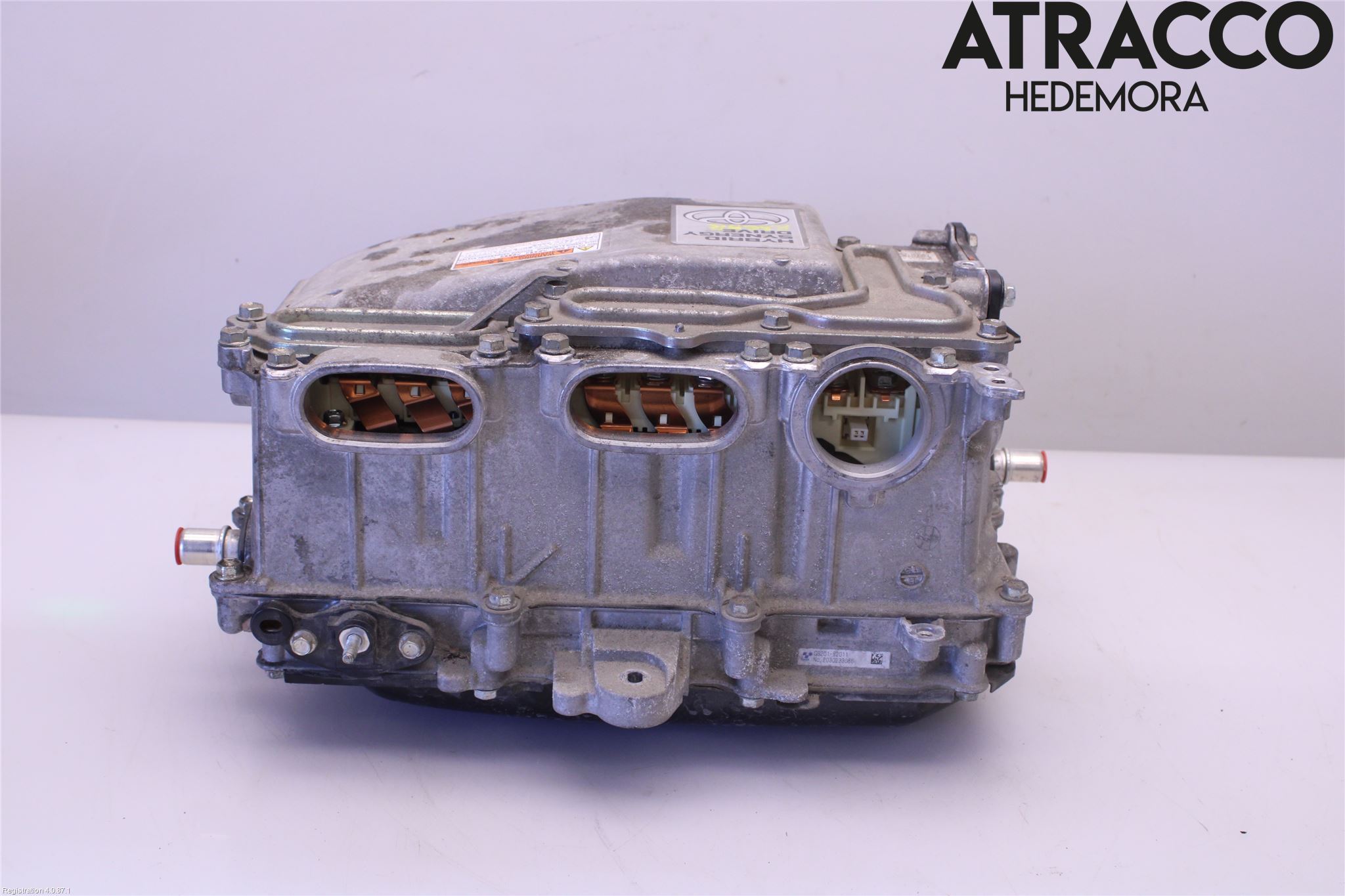 Toyota YARIS XP130 12-14 Hybridconverter