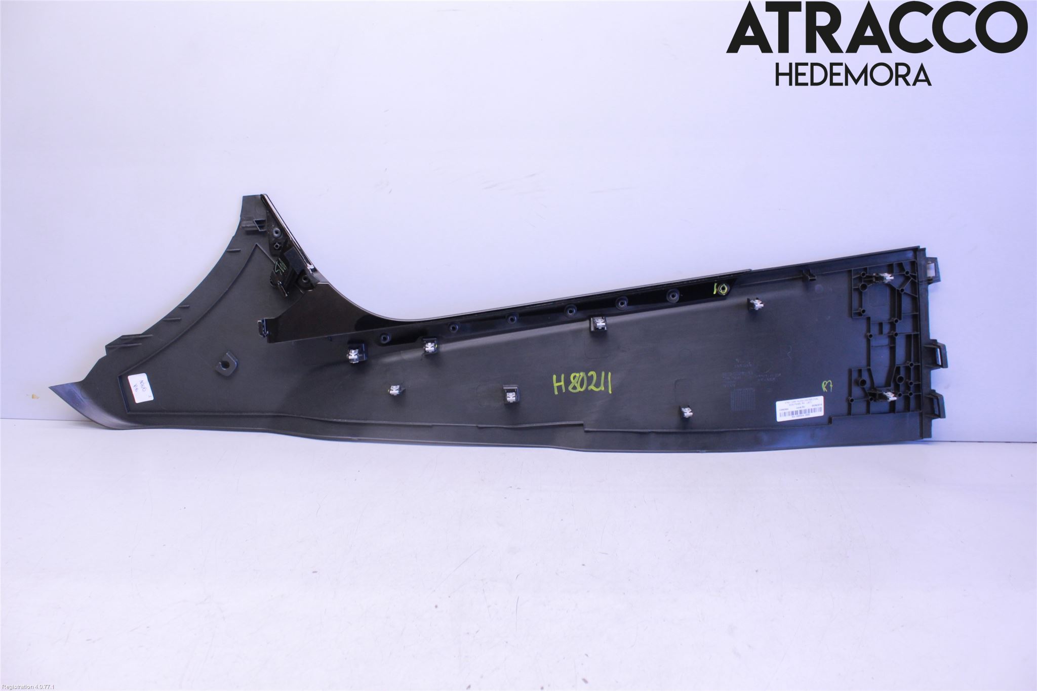 Jaguar XE (X760) 15-24 Innr Konsoll-Lomme