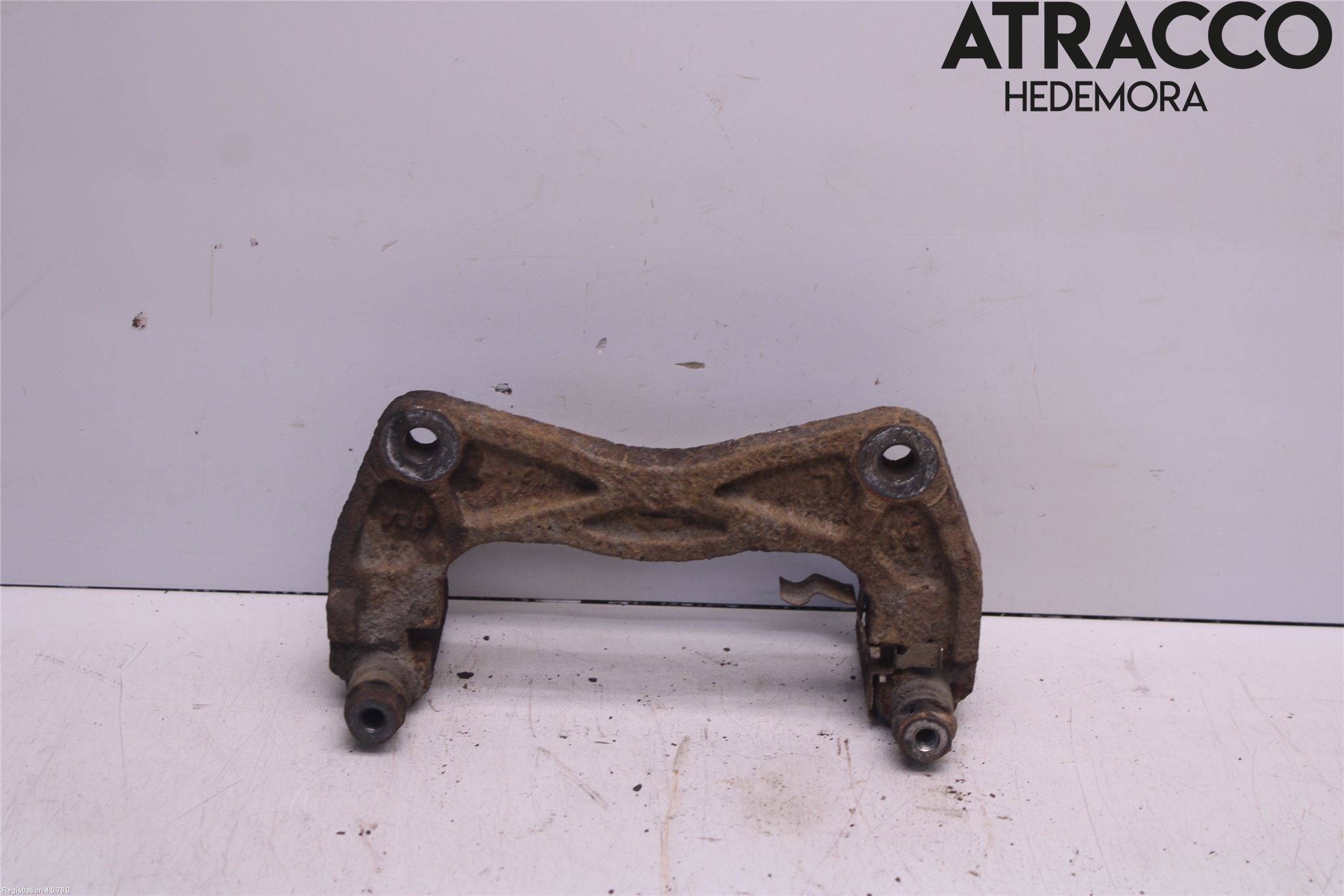 Subaru B9 TRIBECA  06-07 Bremsecaliper Feste Holder