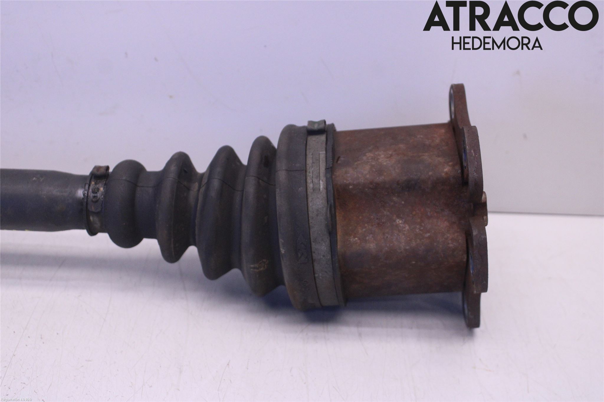Audi A4/S4 01-05 Drivaksel Foran Kompl Venstre