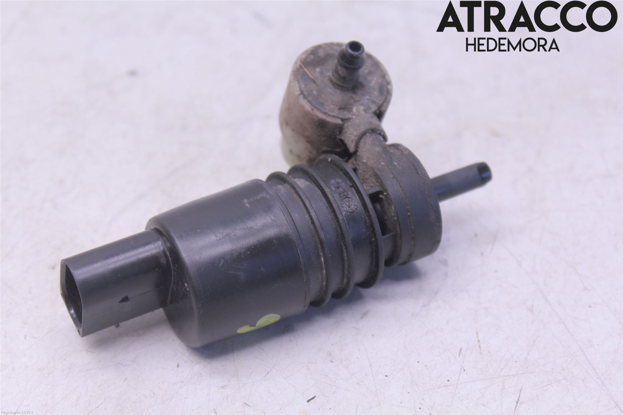 Volkswagen VW CADDY 11-15 Spylerpumpe Frontrute