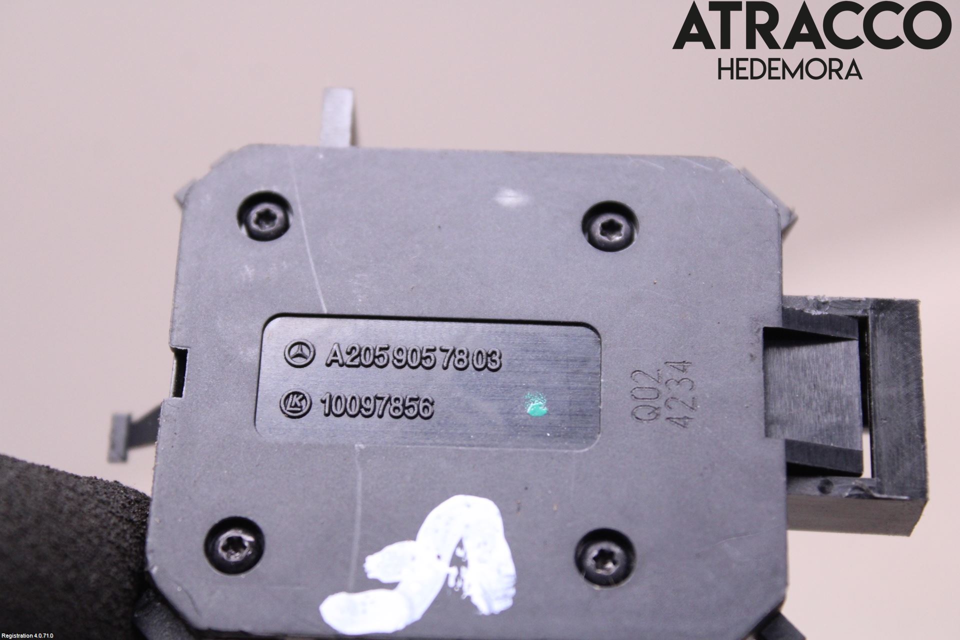 Mercedes-Benz MB C-KLASS (W205) 14-21 Bryter Sete Regulering