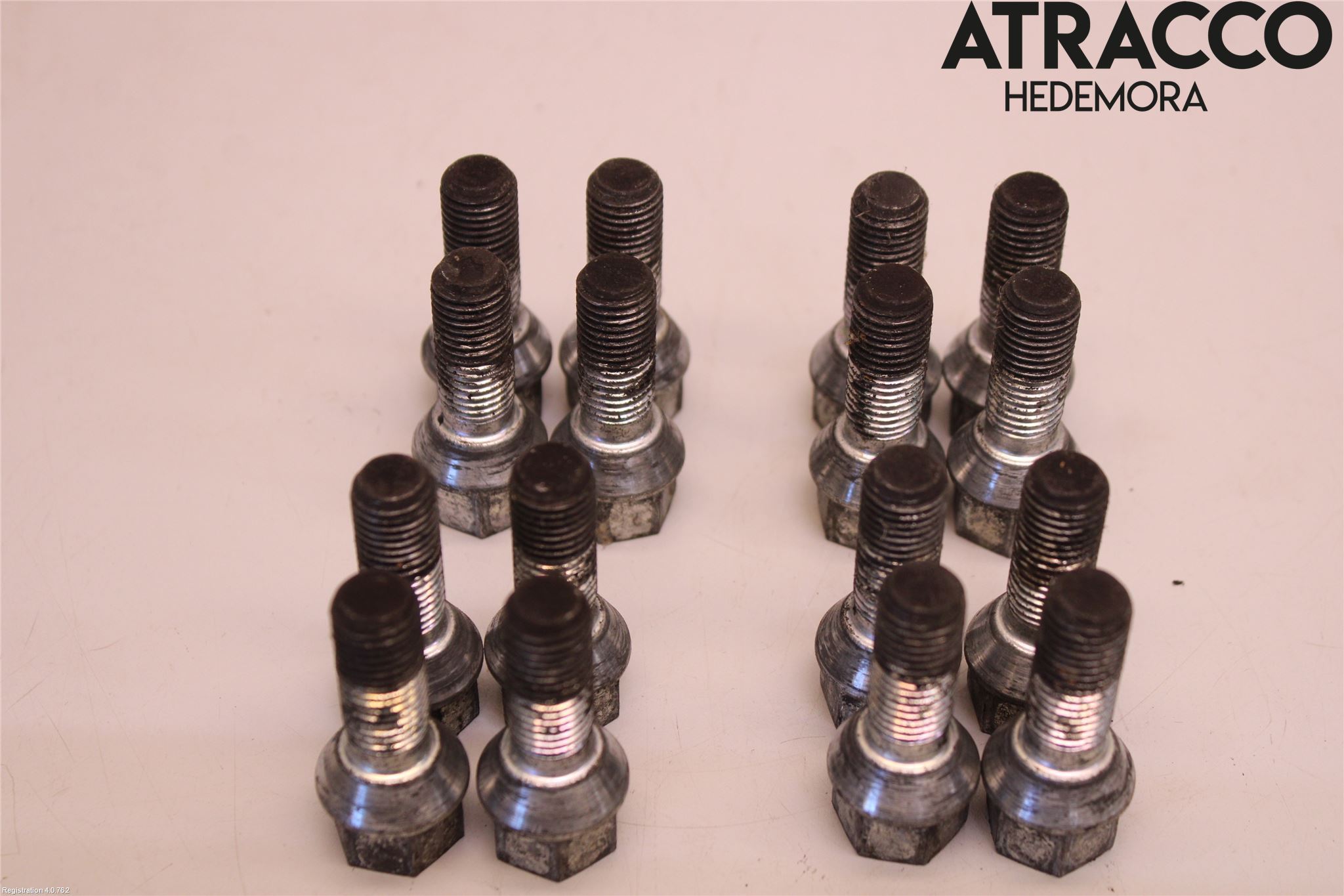 BMW 3 E30 83-94 Hjulmutter - Bolt - Sett
