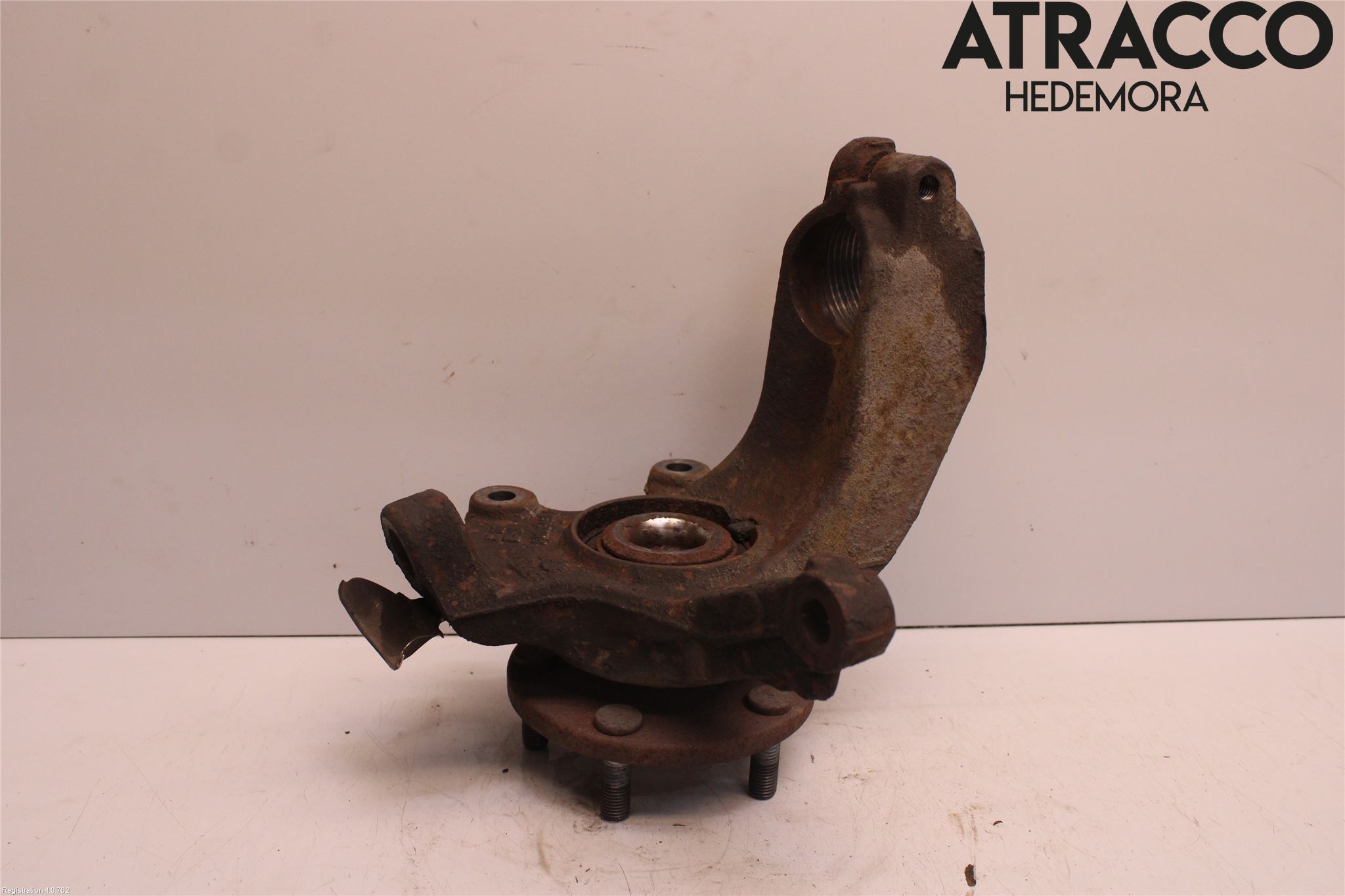 Ford FOCUS     04-07 Spindel Hf