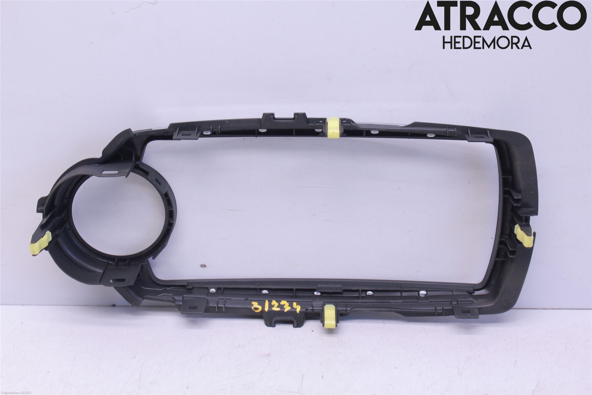 Toyota YARIS XP130 15-20 Innr Radio Ramme