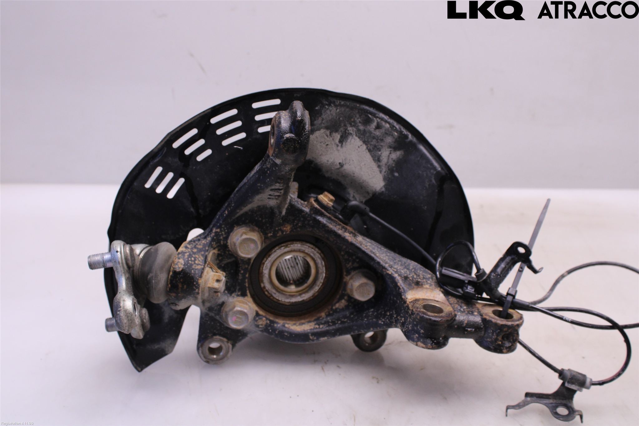 Toyota YARIS CROSS XP21 21- Spindel Vf