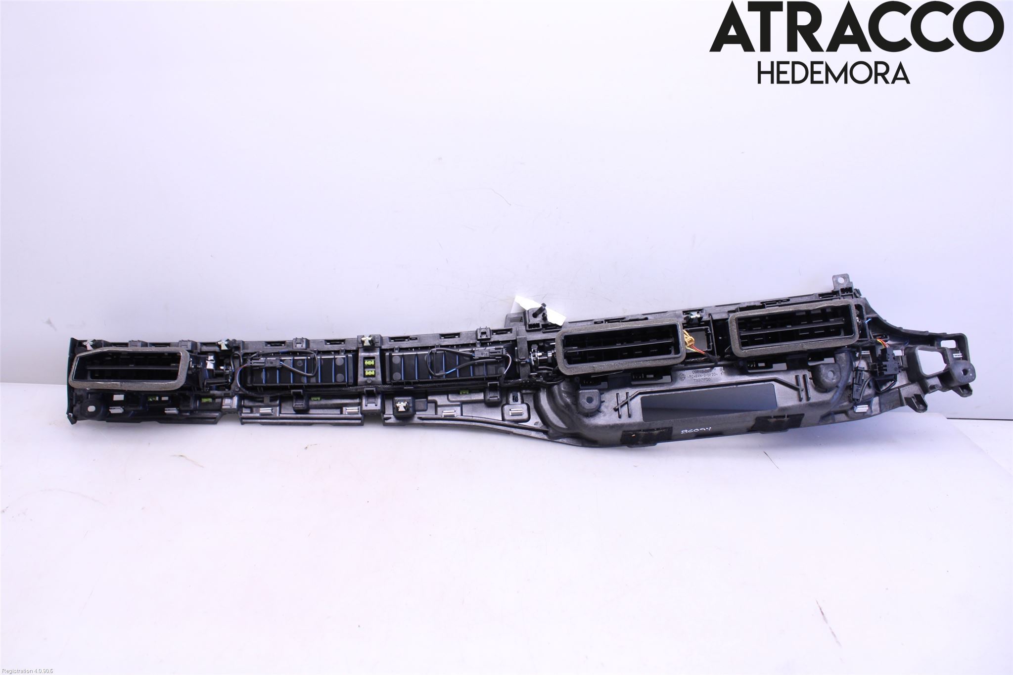 Audi A4 ALLROAD 17- Dashbord Kanal - Dyse