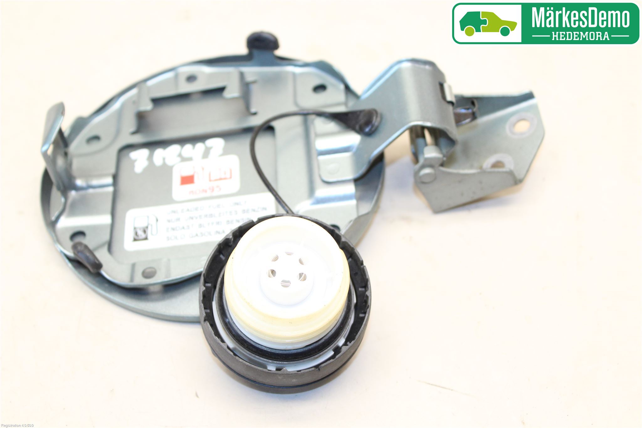 Suzuki SWIFT 11-16 Drivstoff Tankluke