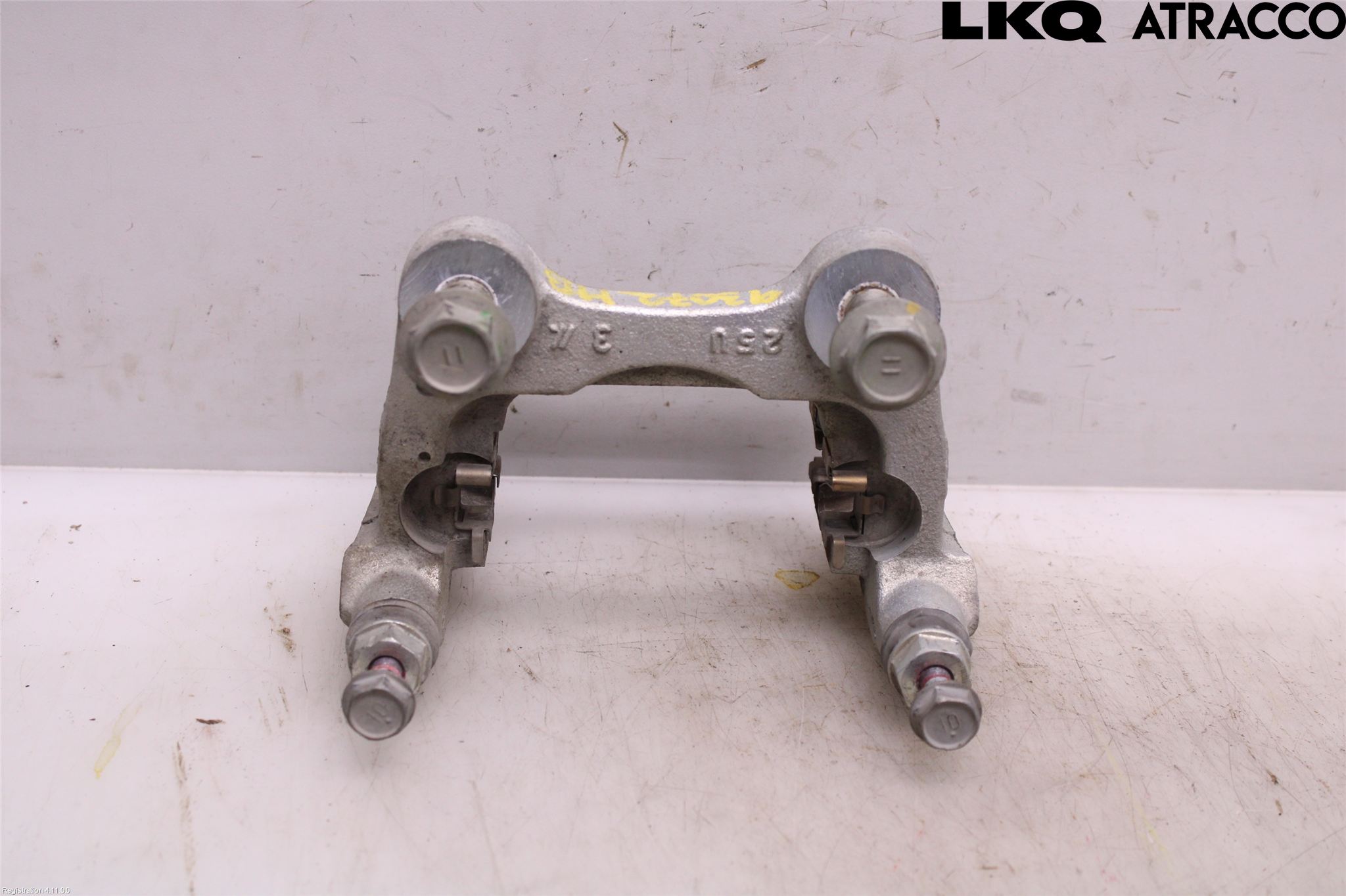 Toyota RAV4 19- Bremsecaliper Feste Holder