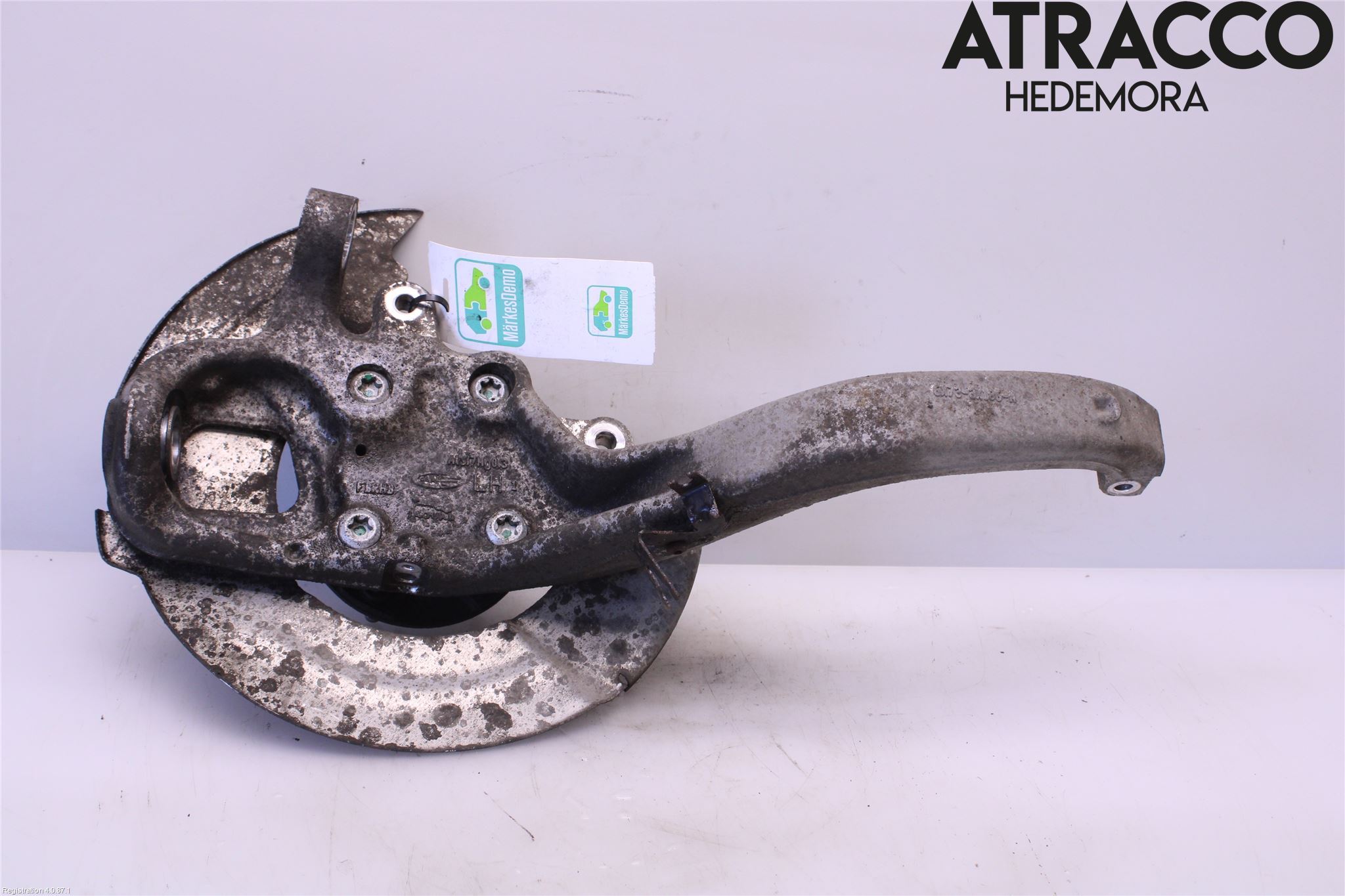 Jaguar XE (X760) 15-24 Spindel Vf