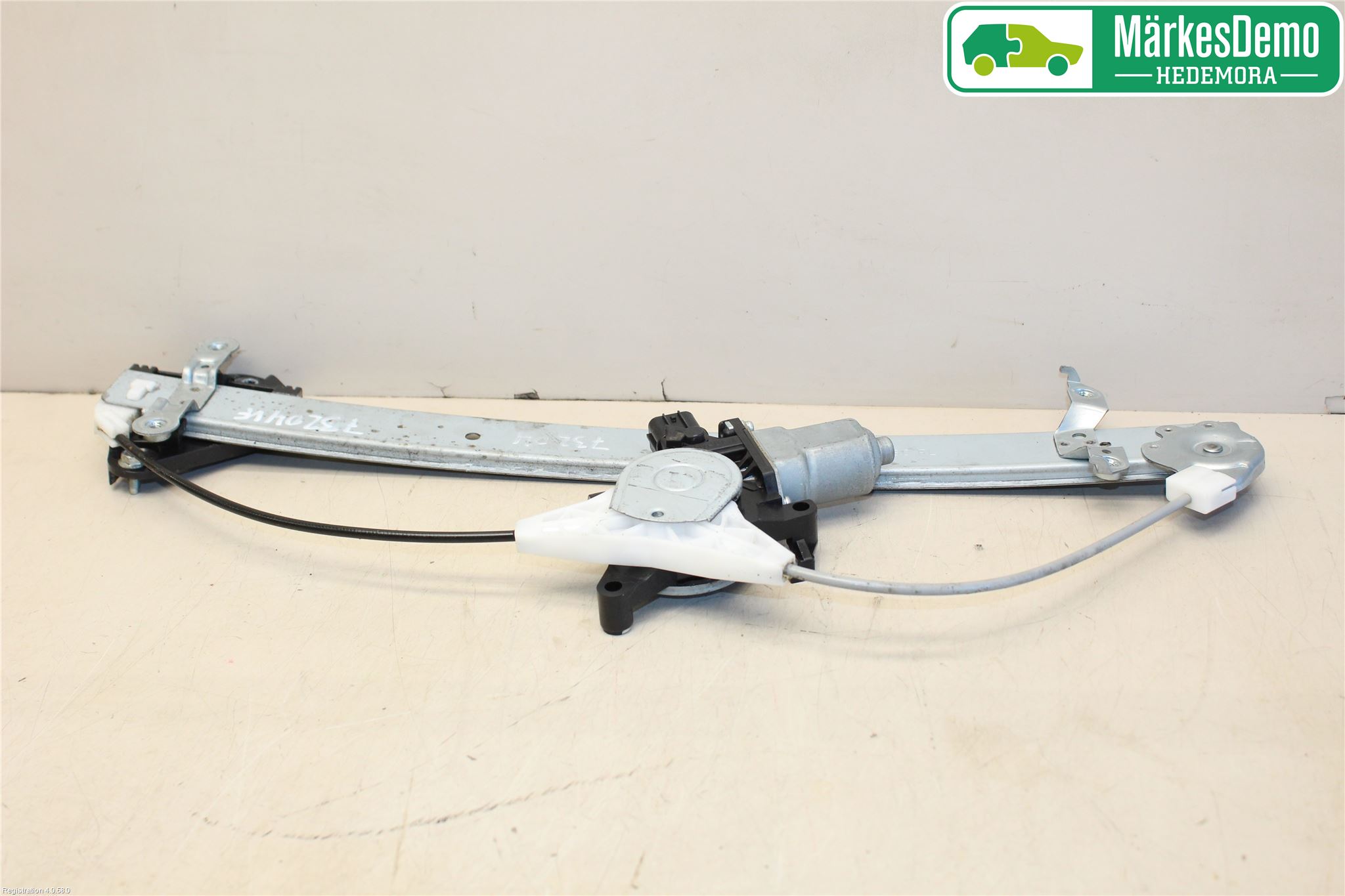 Subaru FORESTER SH  08-13 Vindusheis El Komp