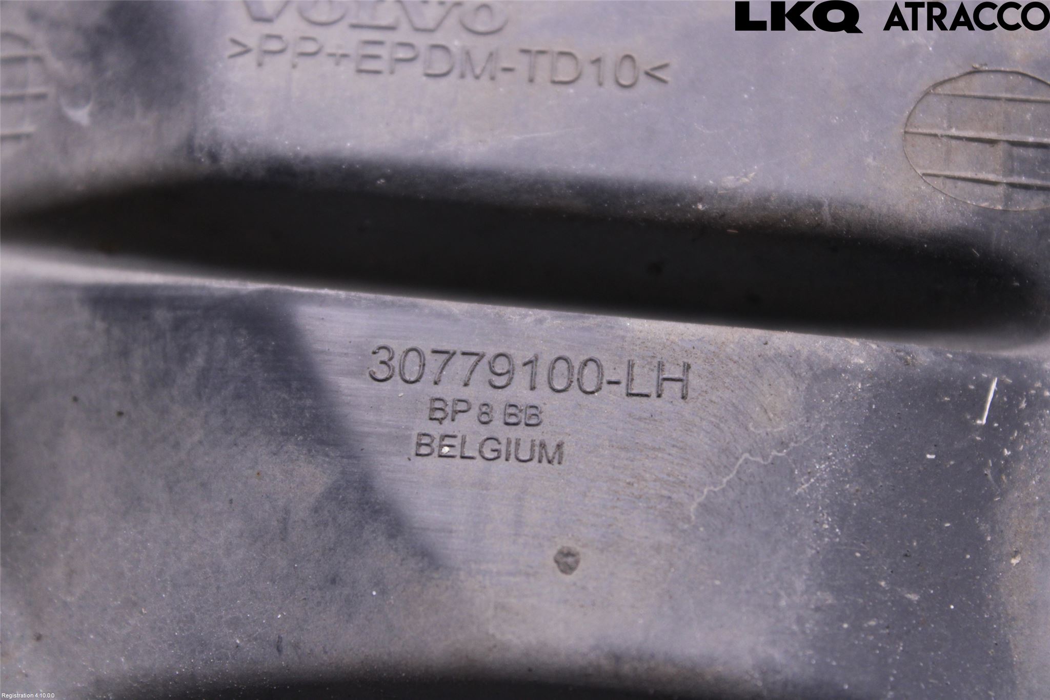Volvo V50 08-12 Frontlykt Kurve-Tåkelys Ramme