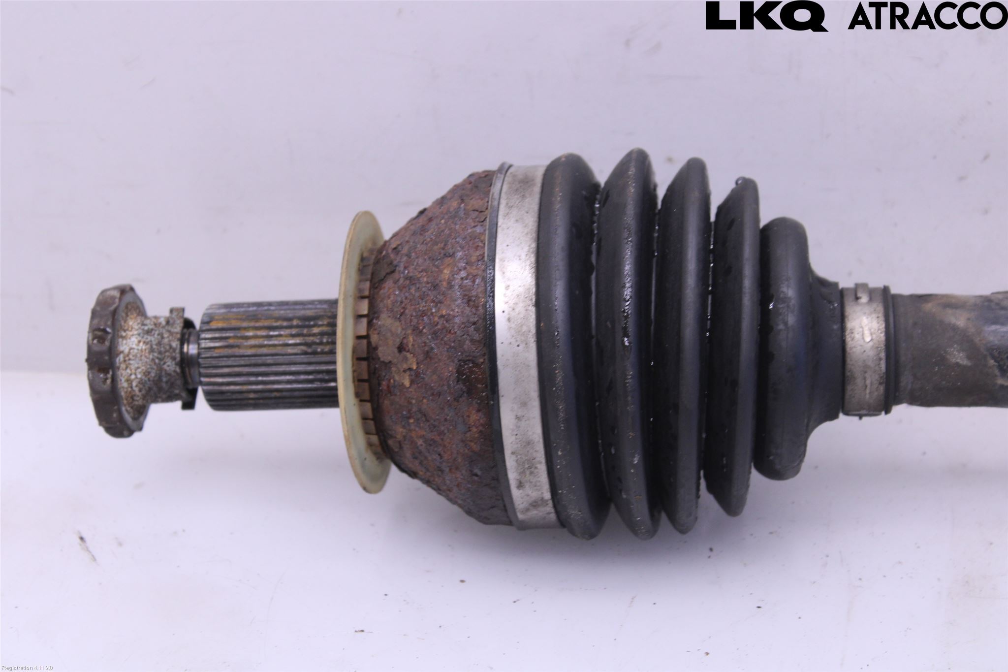 Volkswagen VW POLO 10-17 Drivaksel Foran Kompl Venstre