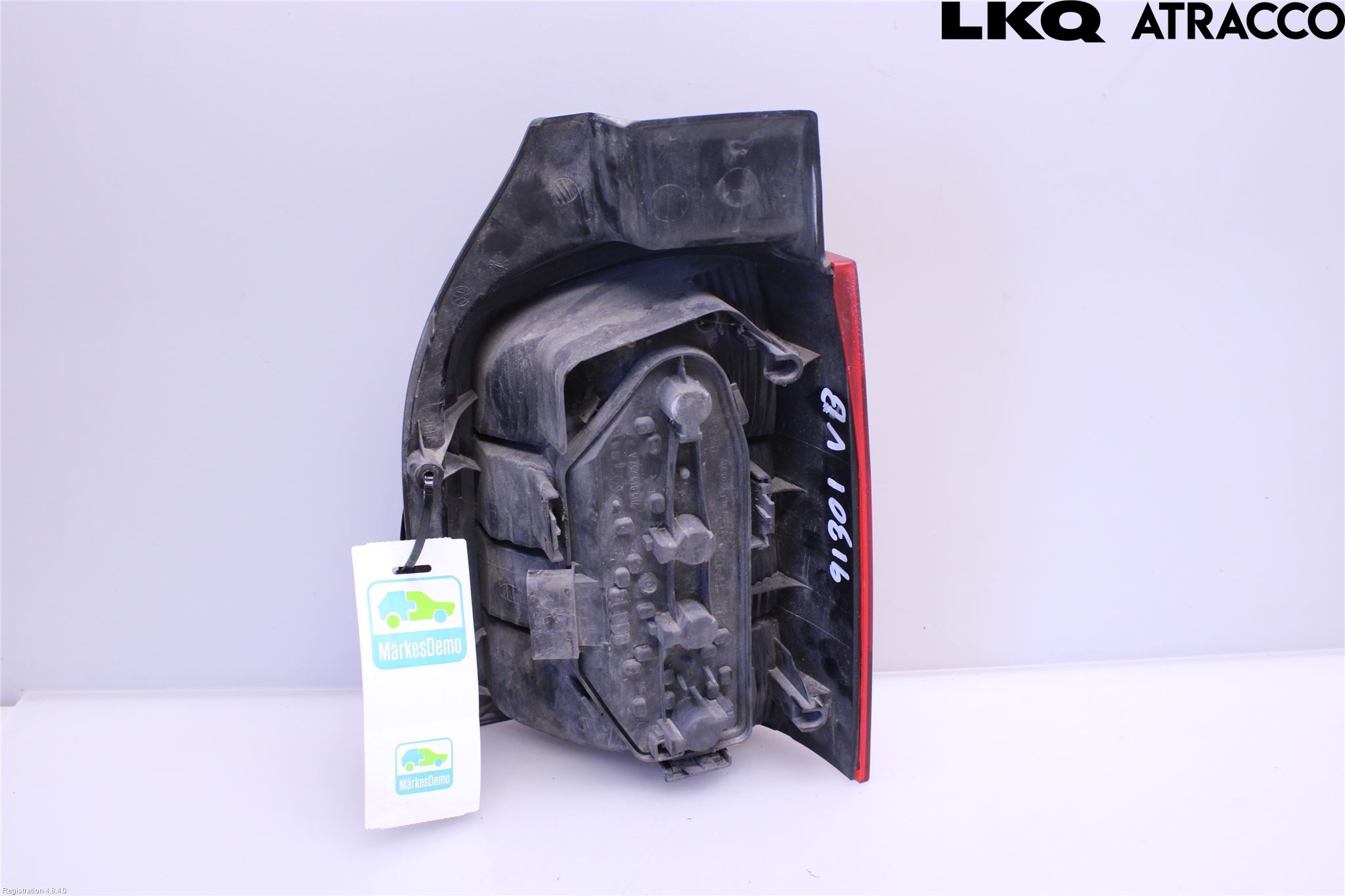 Volkswagen VW TRANSP/CARAVELLE (T5) 04-15 Baklykt Venstre