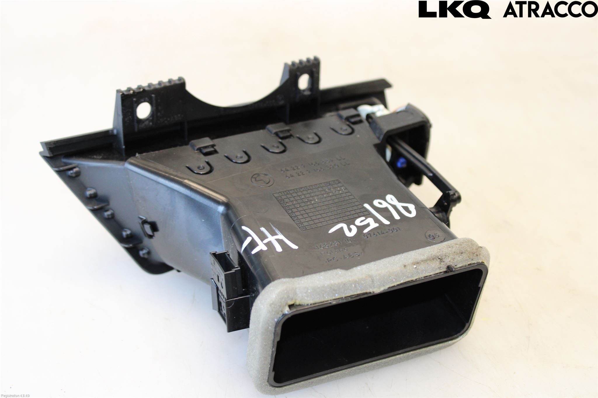 BMW 5 F10/F11/F18 09-17 Dashbord Kanal - Dyse