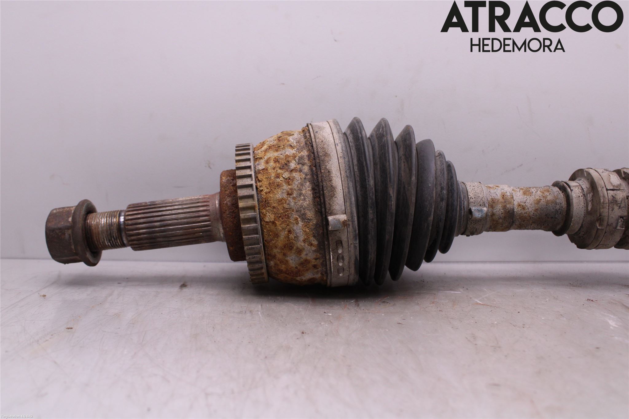 Nissan X-TRAIL     01-07 Drivaksel Foran Kompl Høyre