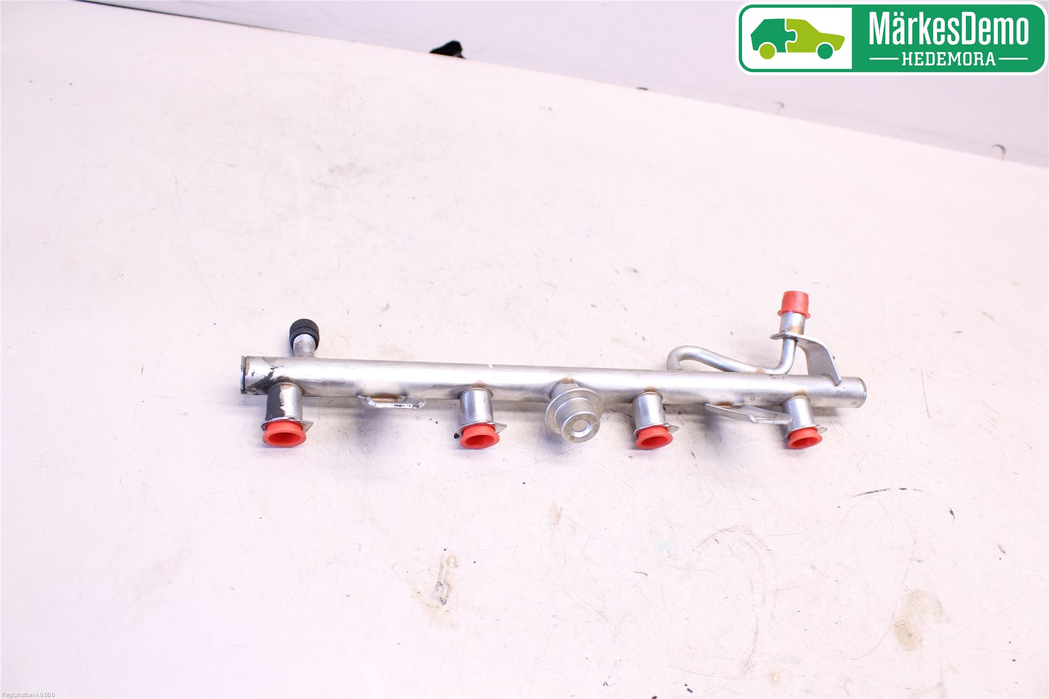 Mercedes-Benz MB E-KLASS (W211) 02-09 Inj. Fuelrail