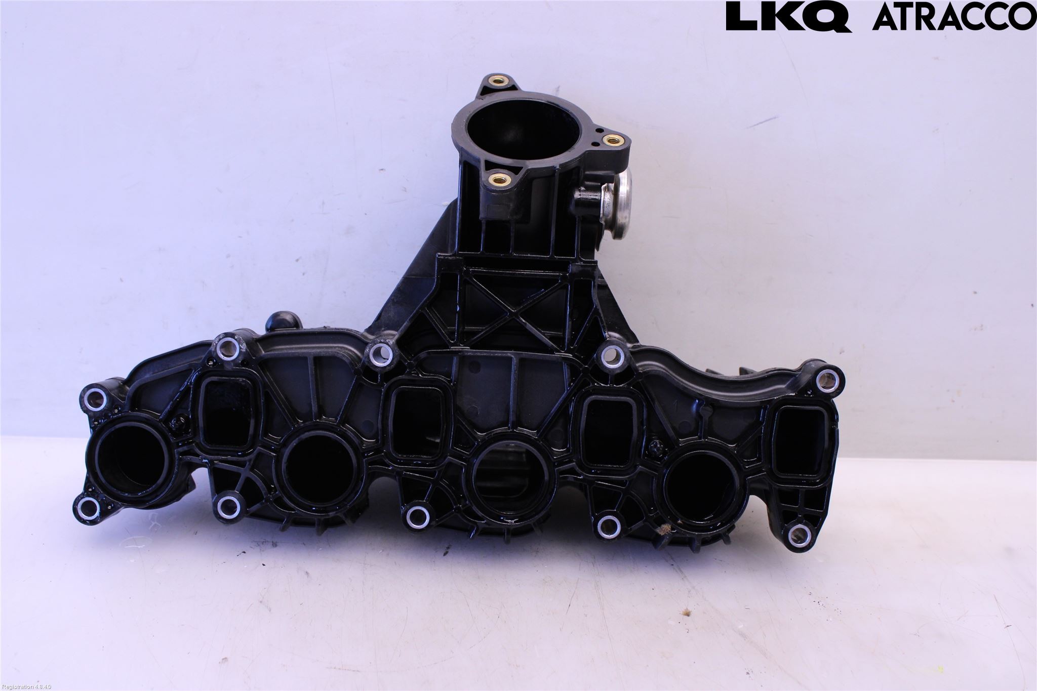 Volkswagen VW PASSAT 11-14 Innsugningsmanifold