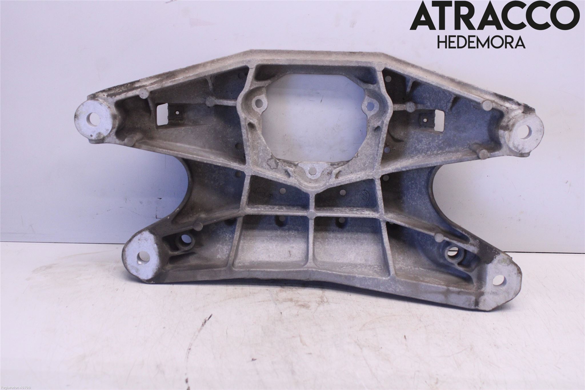 Audi A4/S4 08-11 Gearkasse Bjelke - Travers
