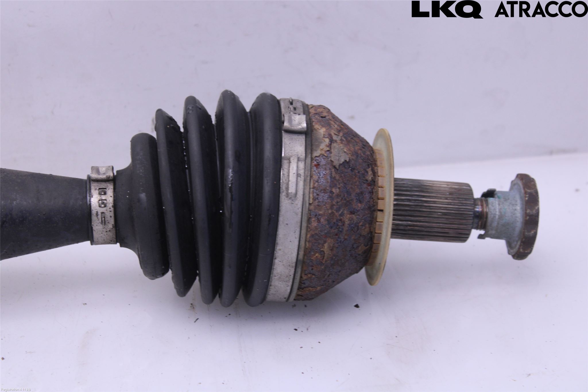 Volkswagen VW POLO 10-17 Drivaksel Foran Kompl Høyre