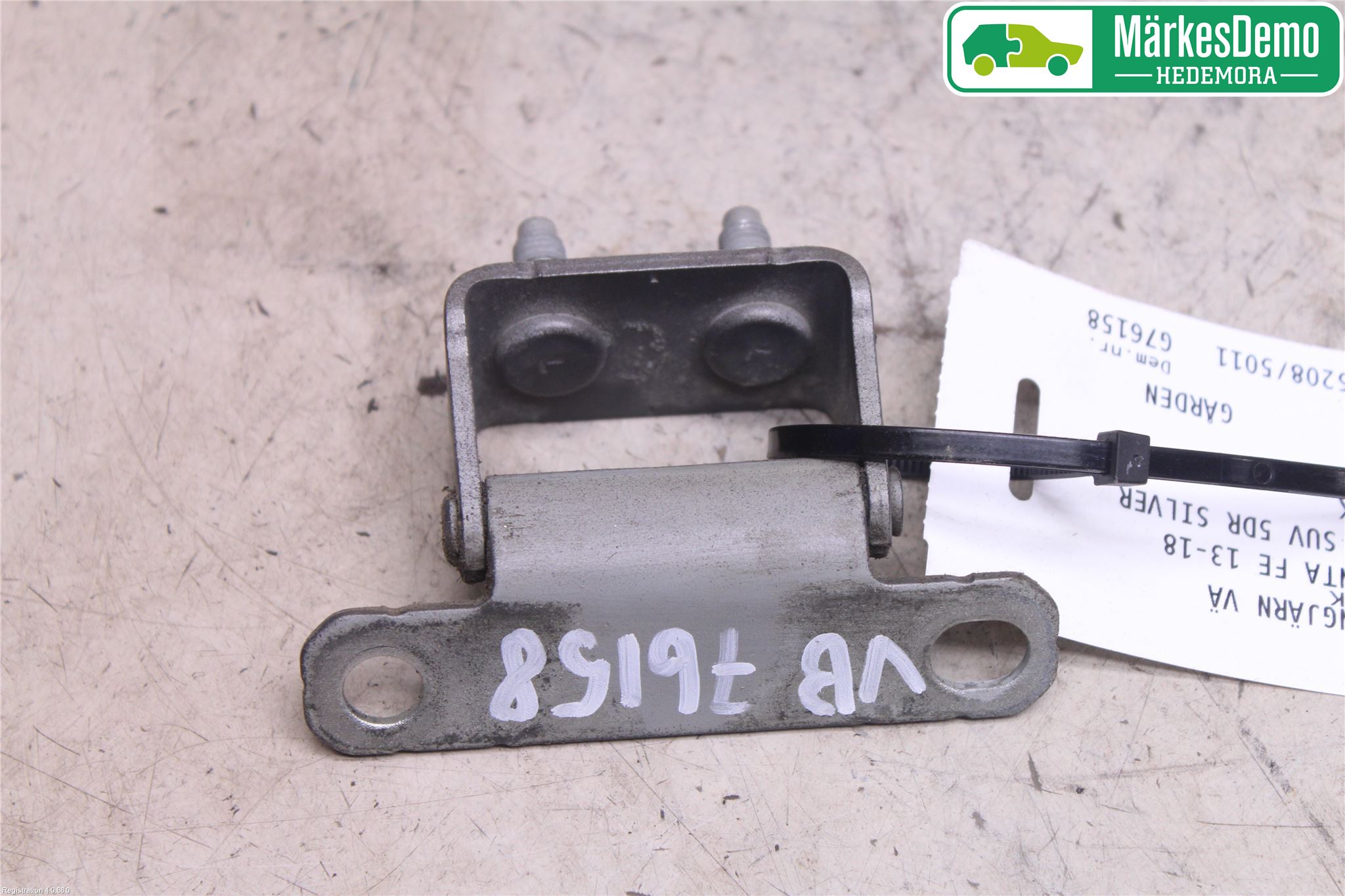 Hyundai SANTA FE 13-18 Bakluke Hengsel Venstre