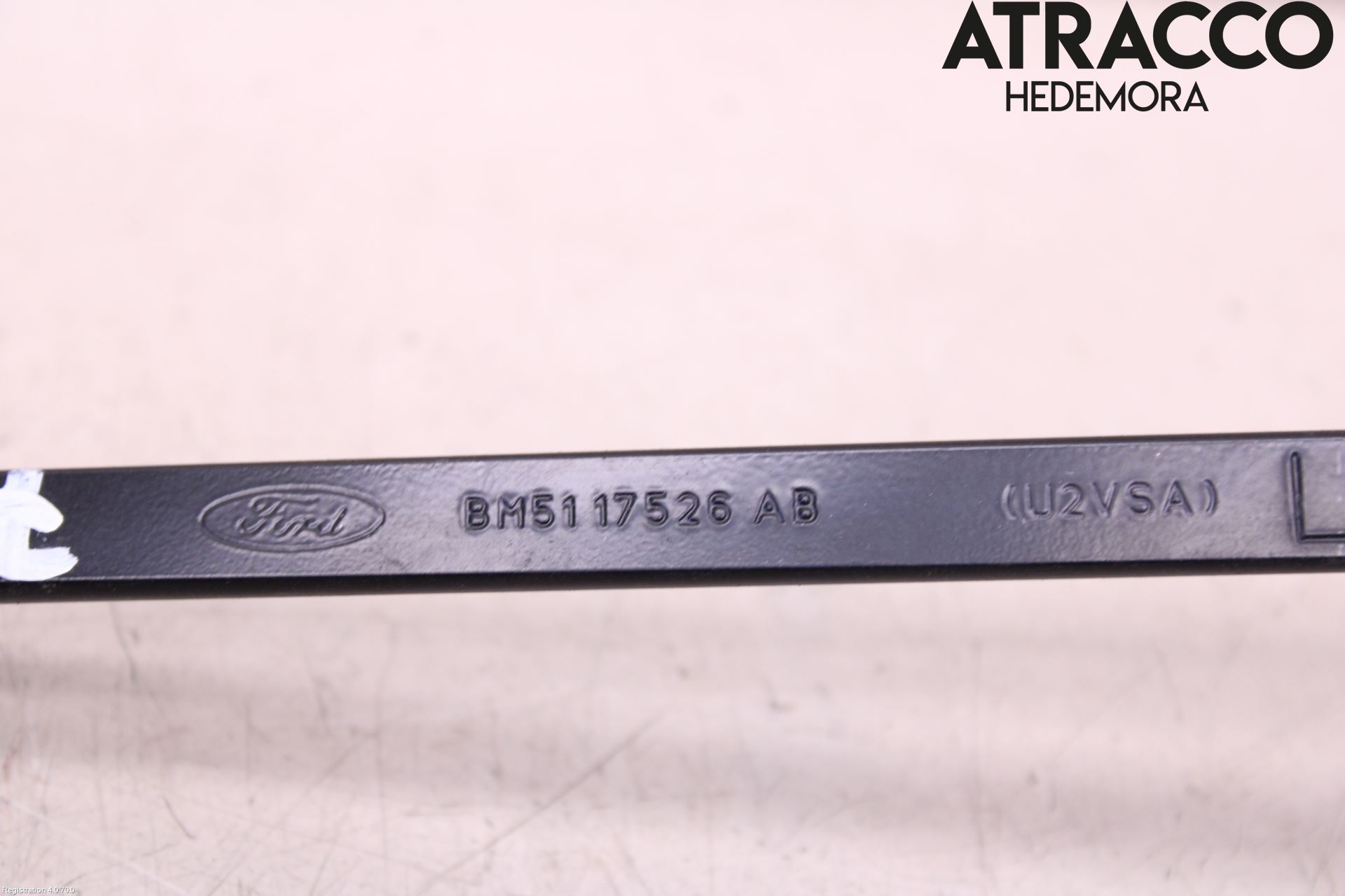 Ford FOCUS 11-14 Viskerarm-Armer Frontrute