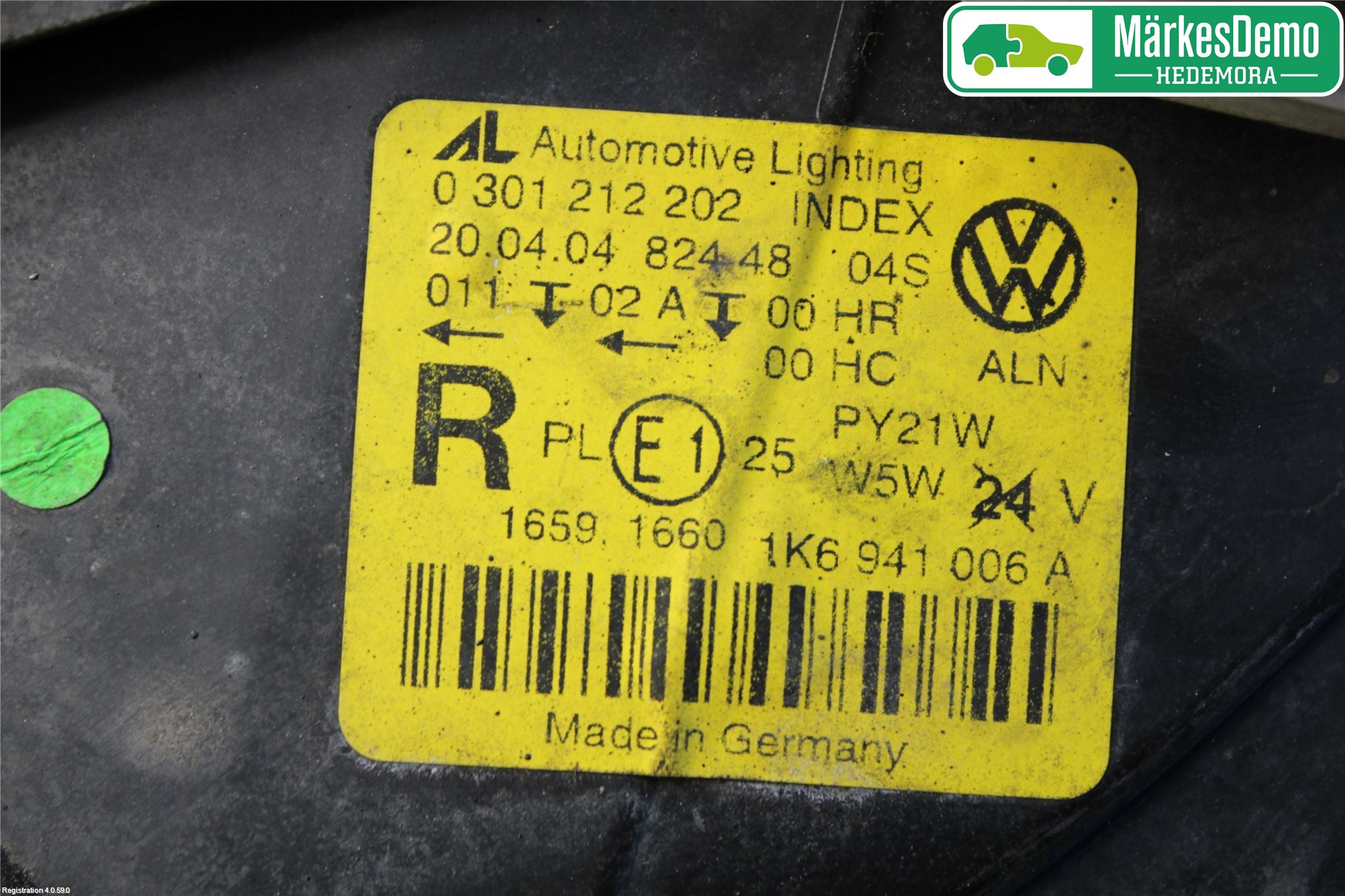 Volkswagen VW GOLF V 04-09 Frontlykt Høyre