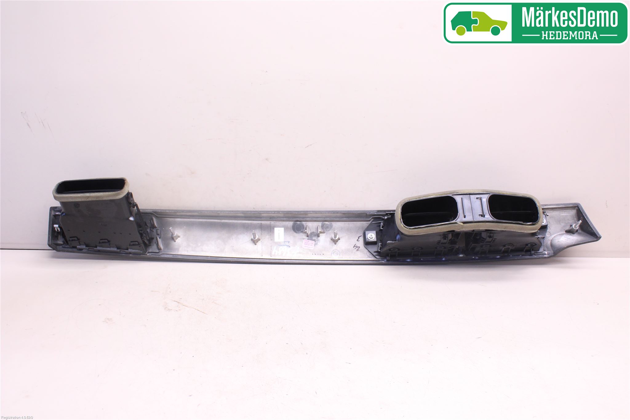 BMW 5 E60/61 Sed/Tou 02-10 Innr Dekor Instrbord