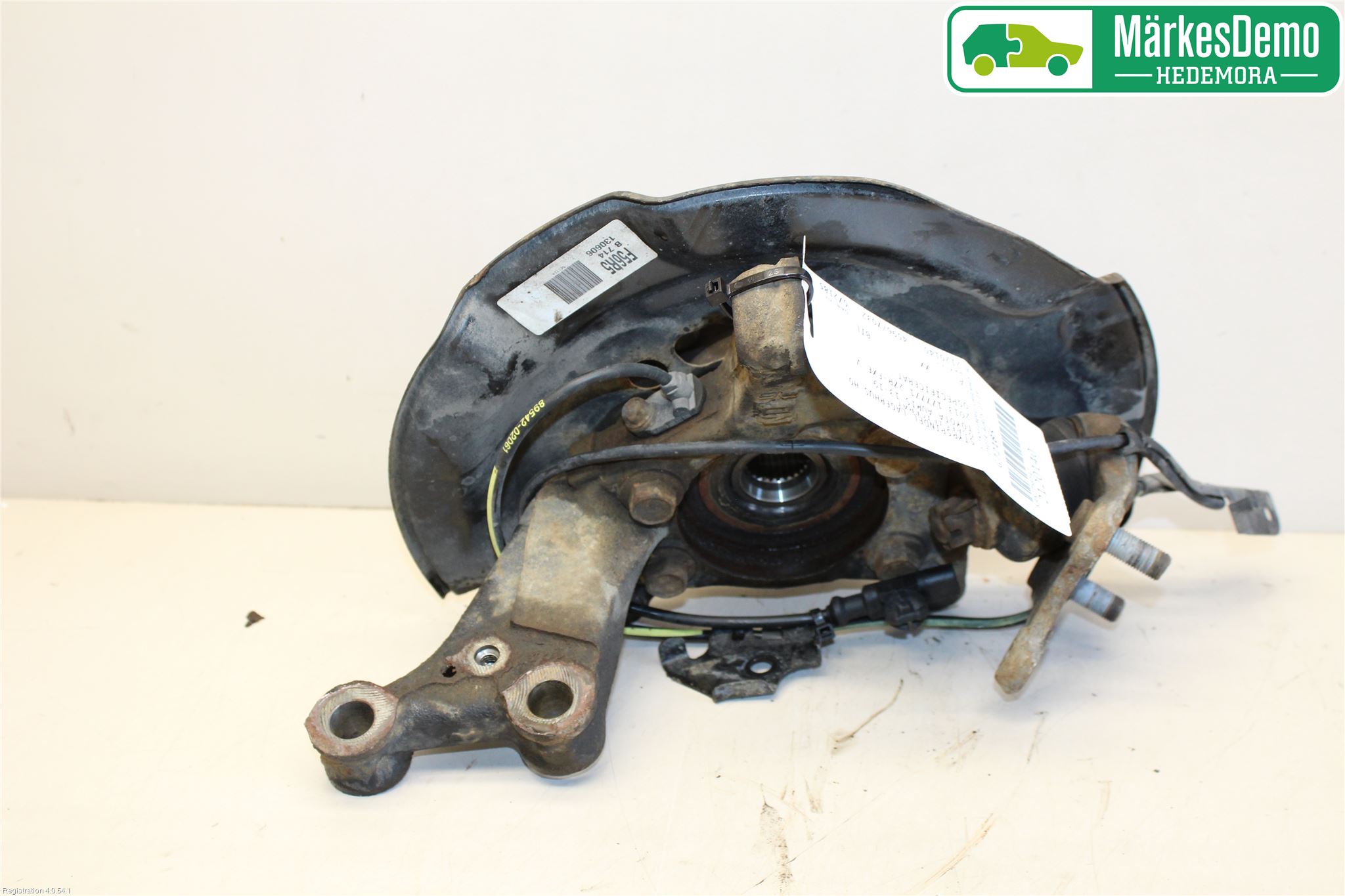 Toyota AURIS 13-19 Spindel Hf