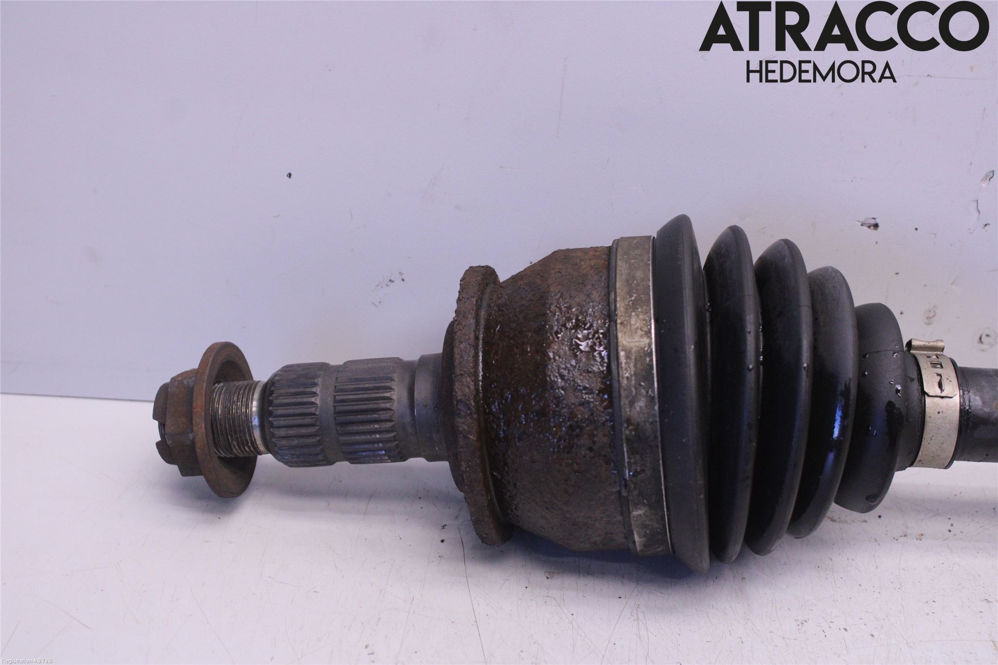 Opel ASTRA J 10-15 Drivaksel Foran Kompl Venstre