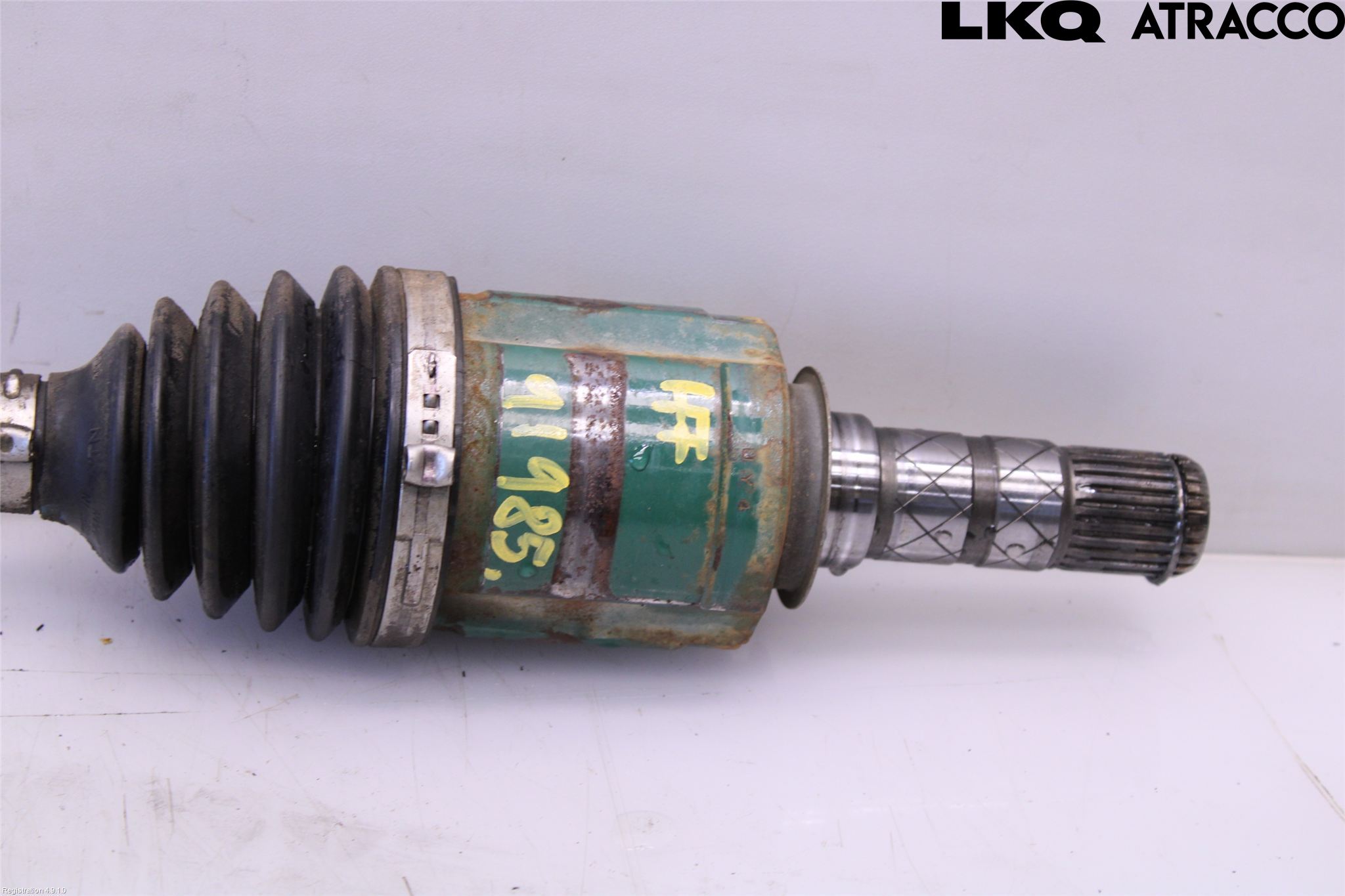 Subaru FORESTER SH  08-13 Drivaksel Foran Kompl Høyre