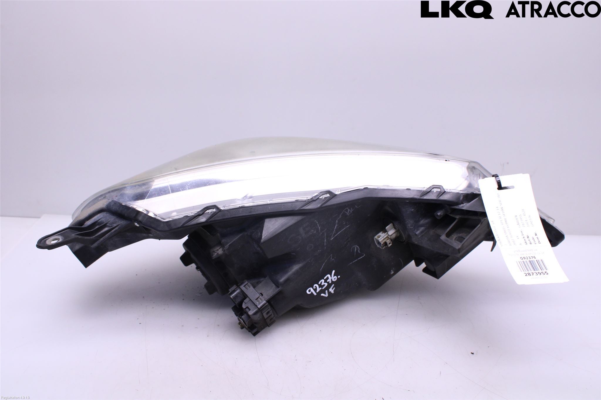 Toyota YARIS XP130 12-14 Frontlykt Venstre
