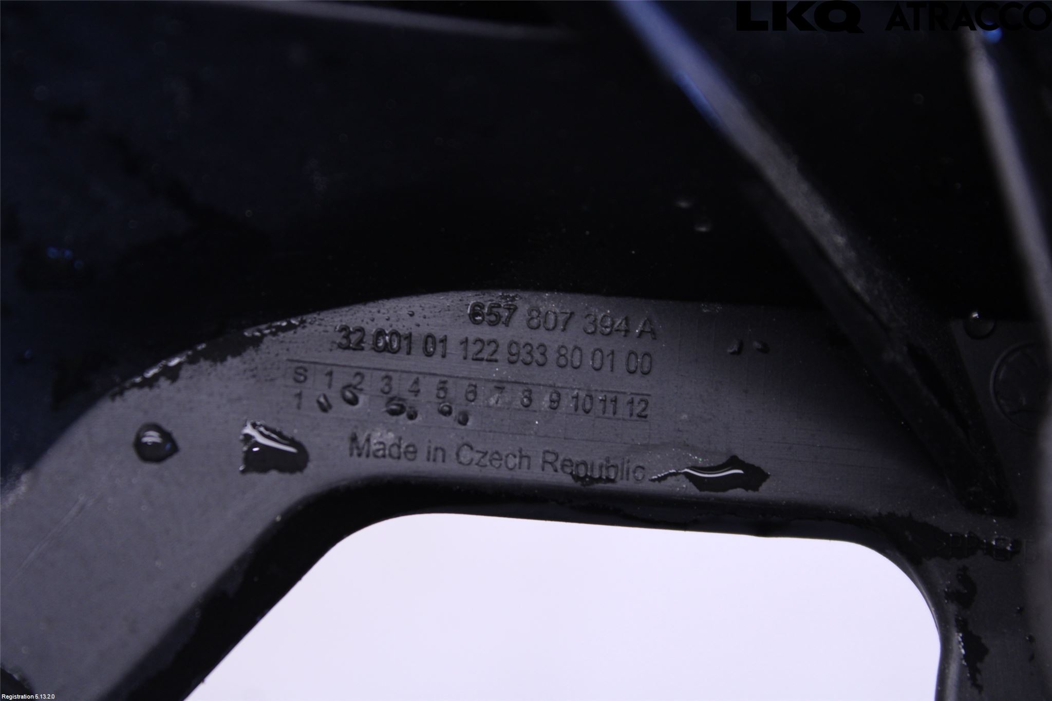Skoda SCALA 19- Støtfangerfeste Bak Høyre