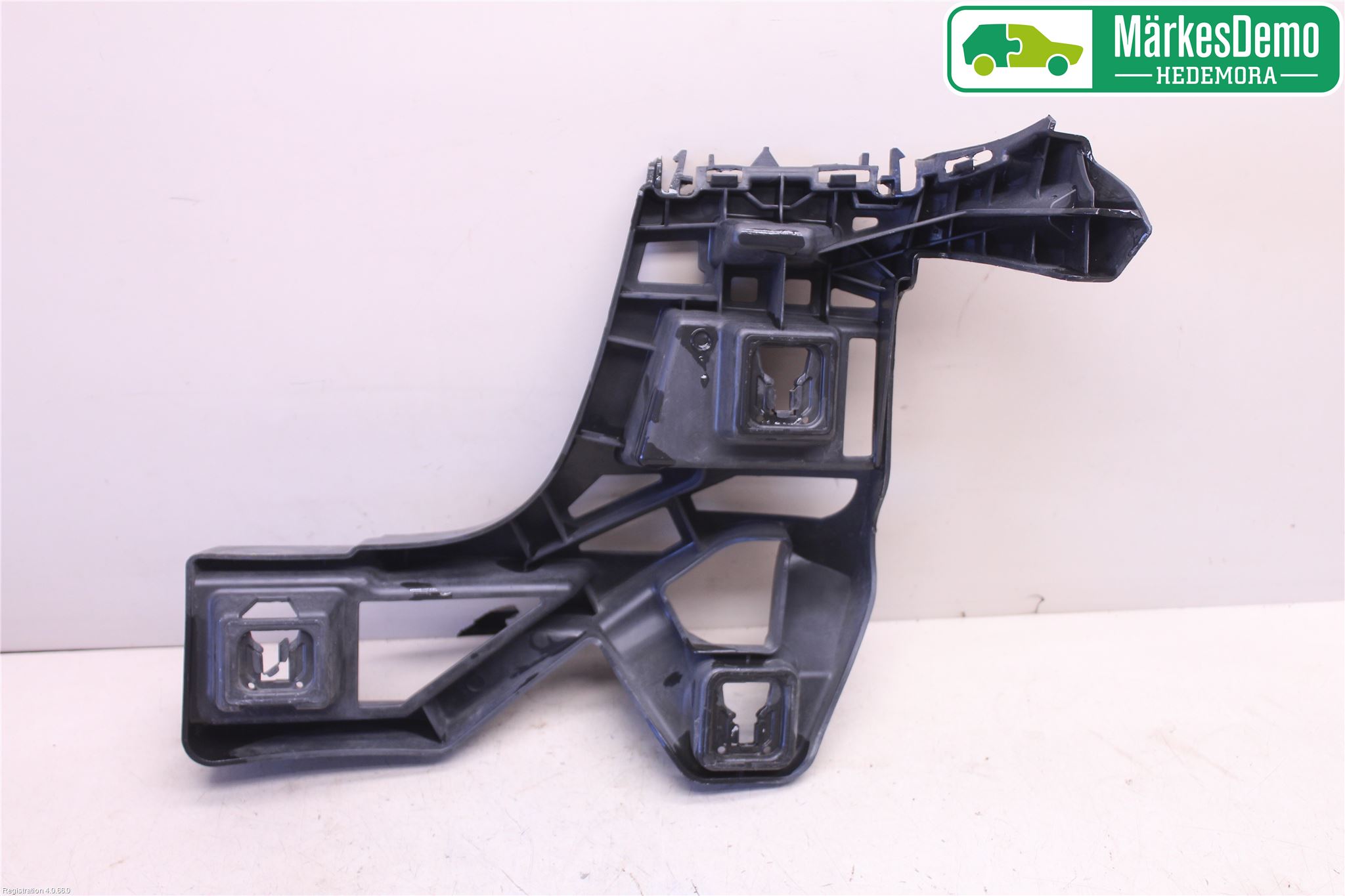 Mercedes-Benz MB GL/GLS-KLASS (X166) 12-19 Støtfangerfeste Bak Venstre