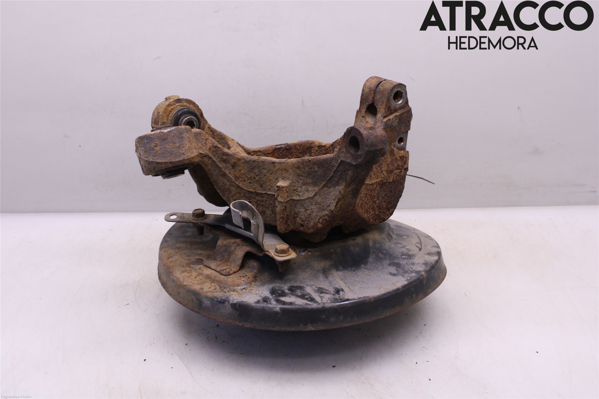 Subaru OUTBACK 15-20 Spindel Vb