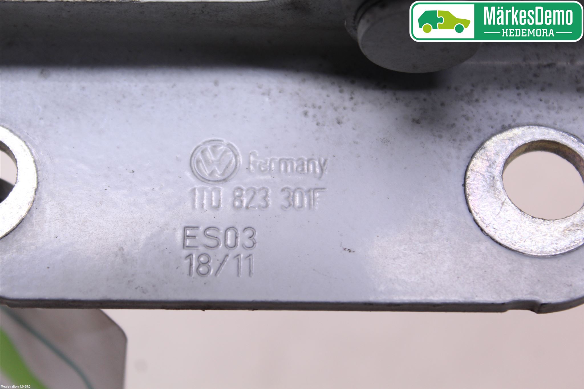 Volkswagen VW CADDY 11-15 Panser Hengsel - Hengsler