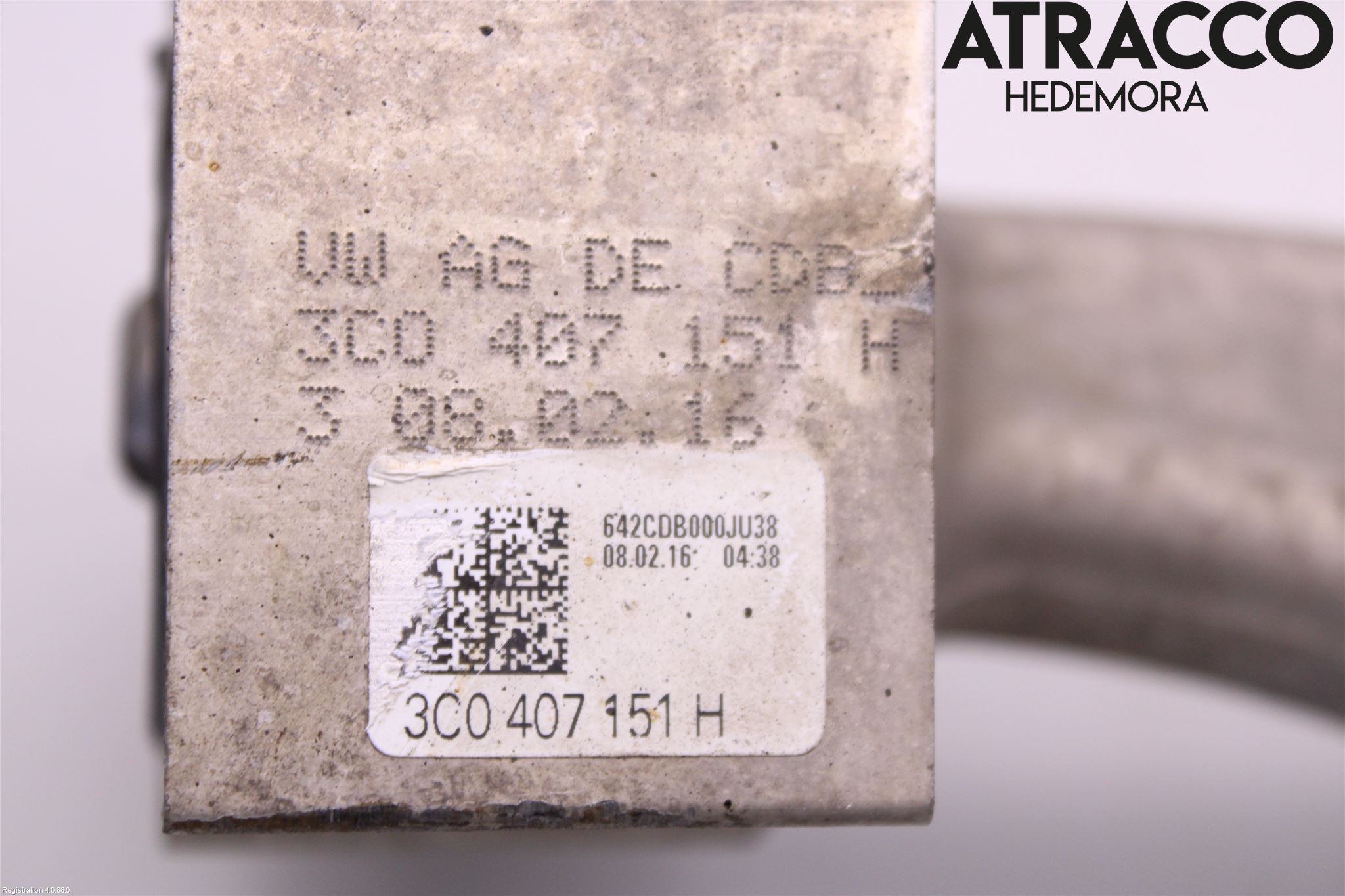 Audi Q3 8U 12-18 Bærearm Foran Høyre Nedre