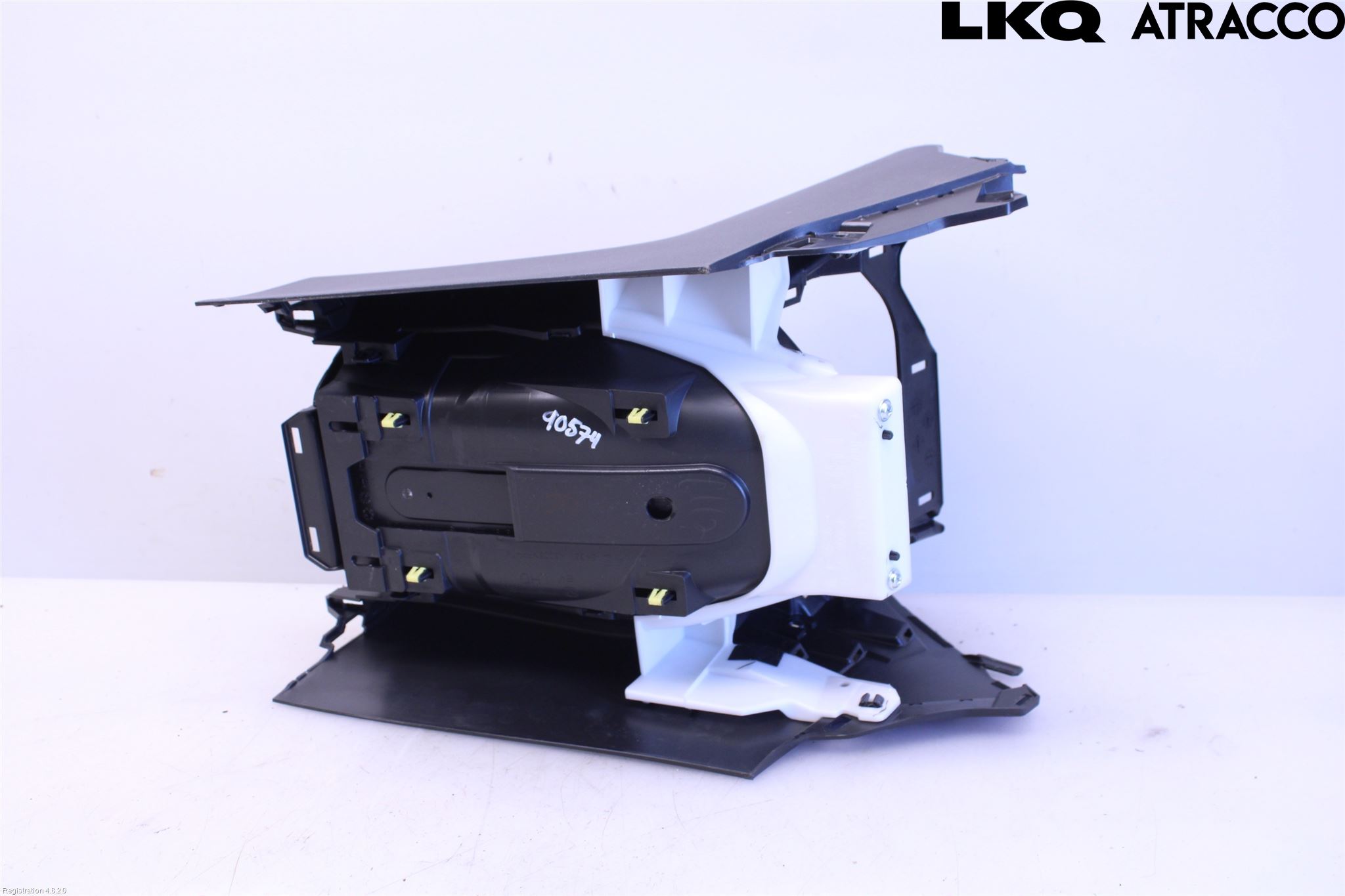 Mazda MX-30 20- Instrumentkonsoll Midt